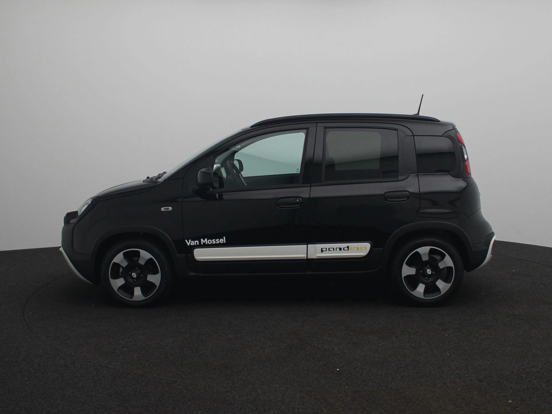Fiat Panda met kenteken HGT-32-R – autofoto 5