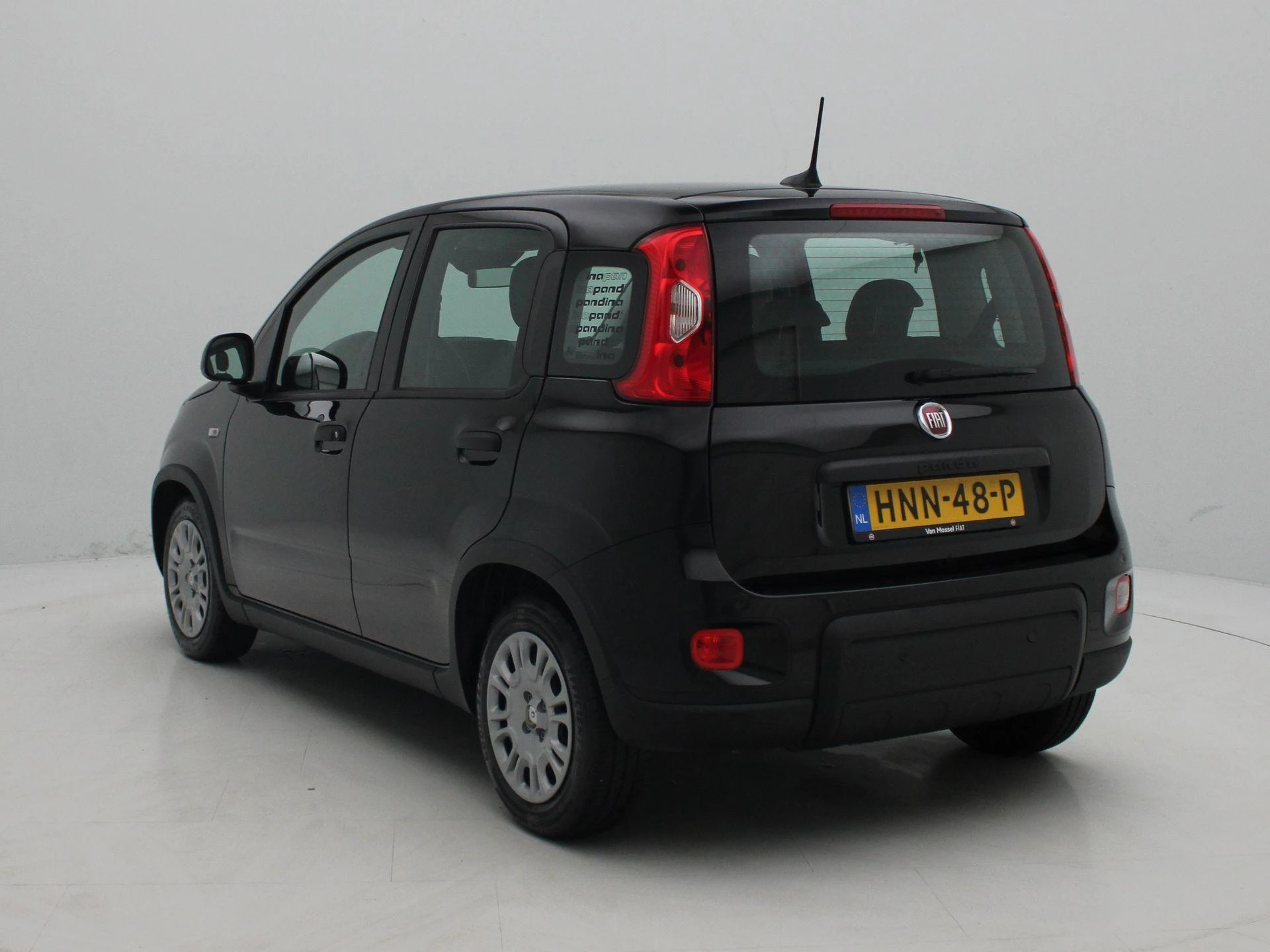 Fiat Panda met kenteken HNN-48-P – autofoto 3