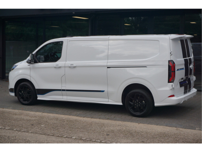 Ford CustomE-Transit – autofoto 3