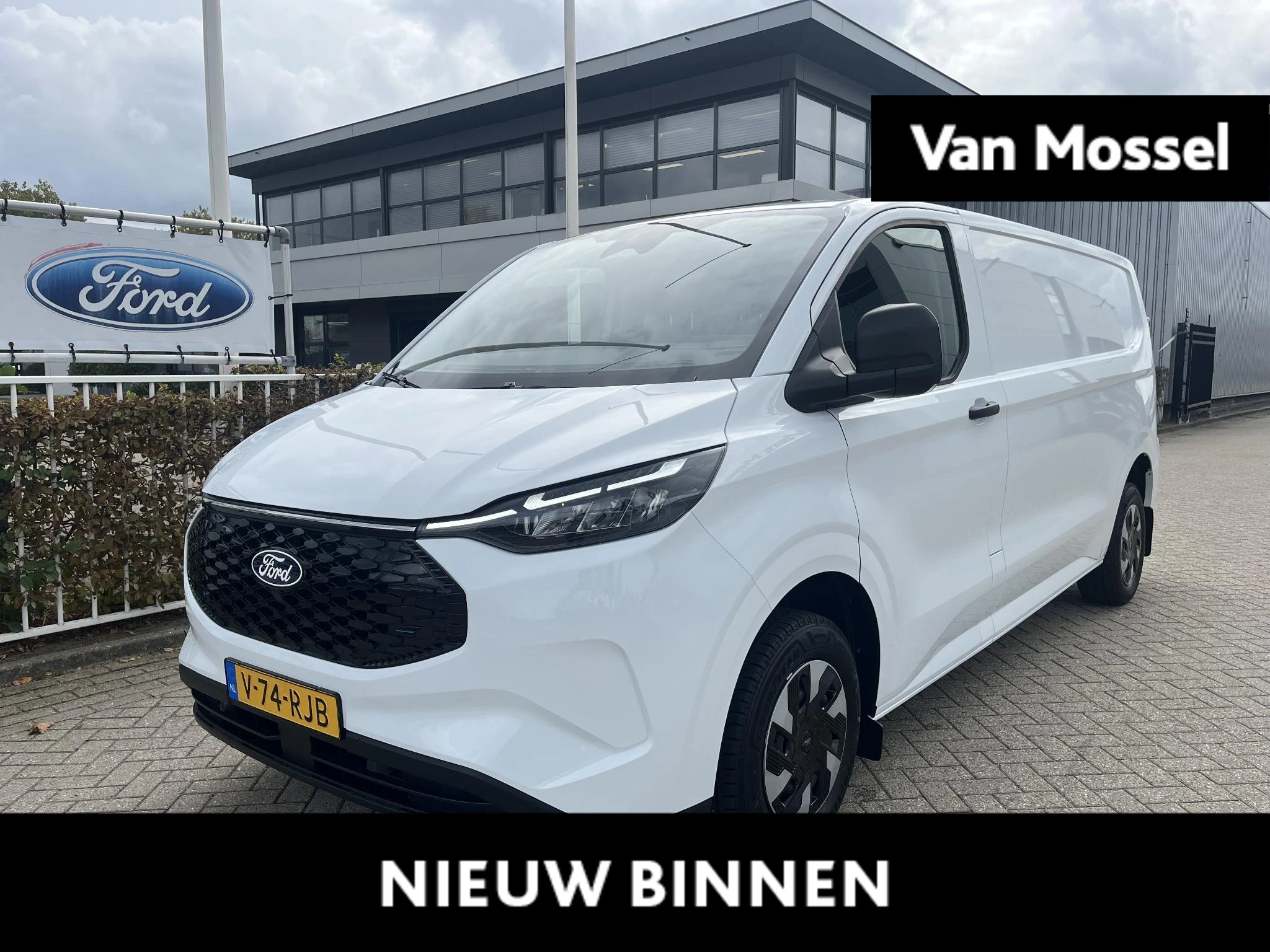 Ford E-Transit – autofoto 2