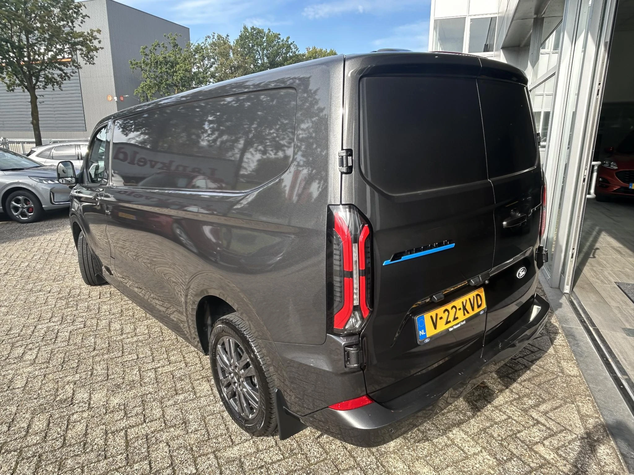 Ford E-Transit – autofoto 5
