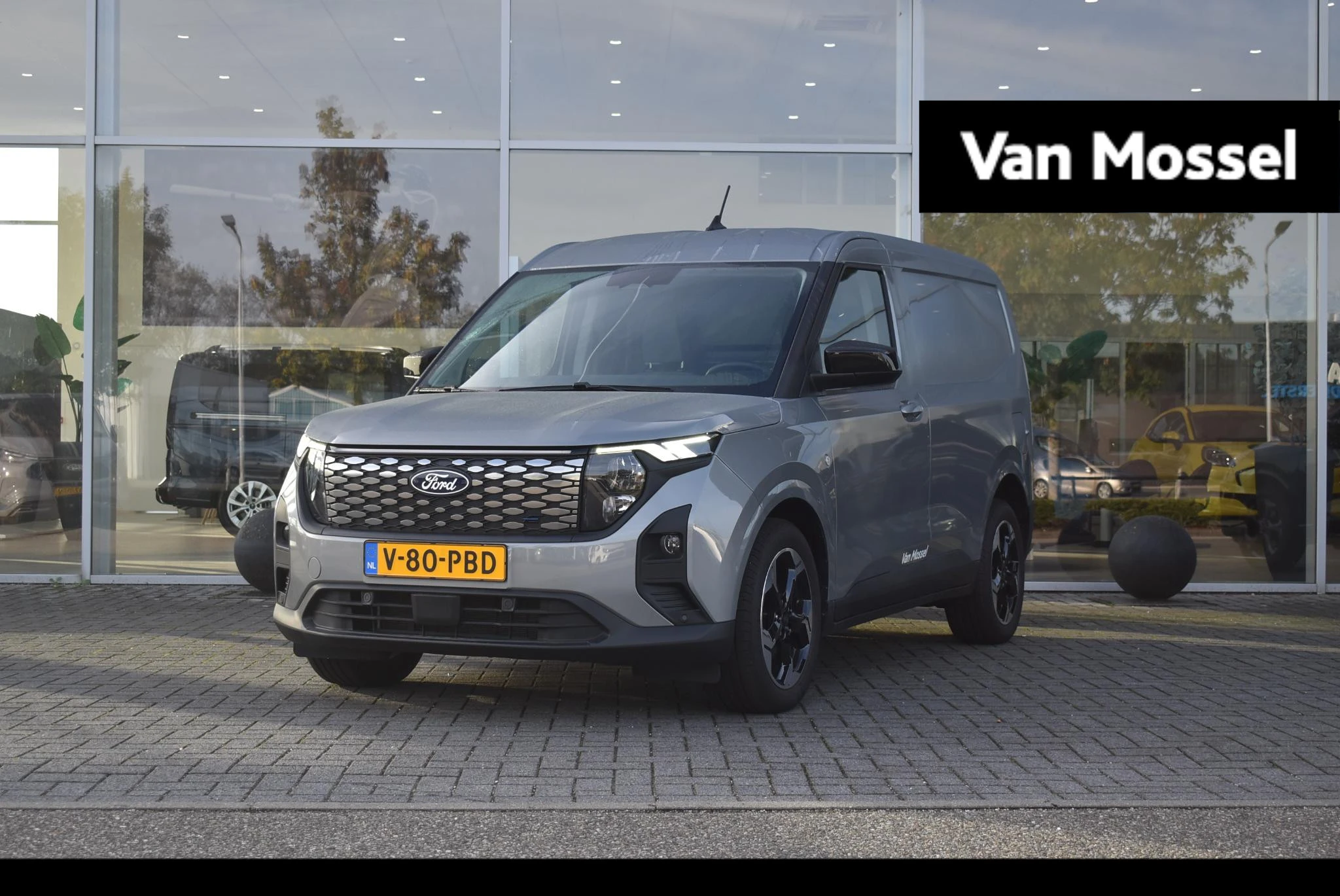 Ford E-TransitCourier – autofoto 2