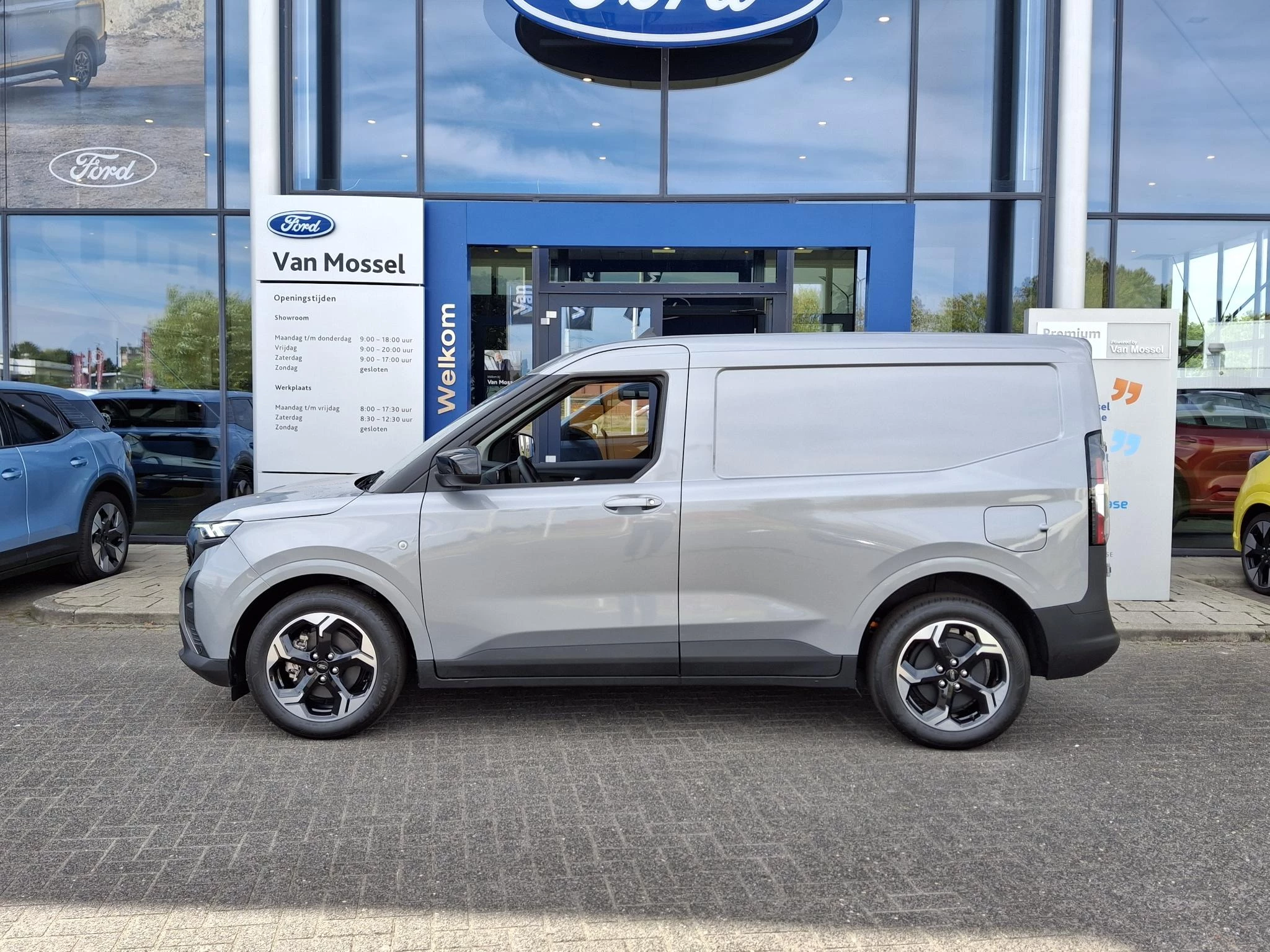 Ford E-TransitCourier – autofoto 5