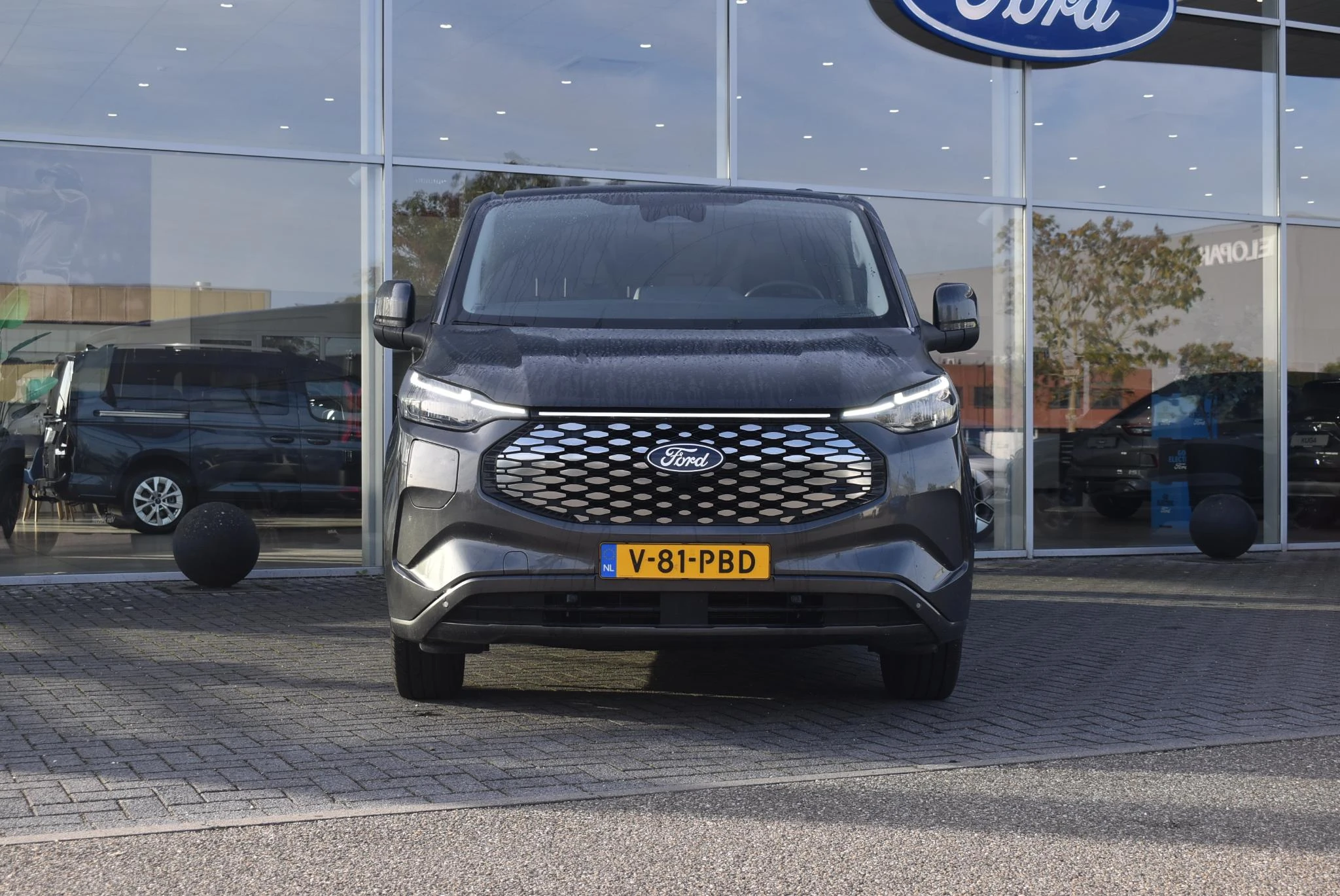 Ford E-TransitCustom – autofoto 4