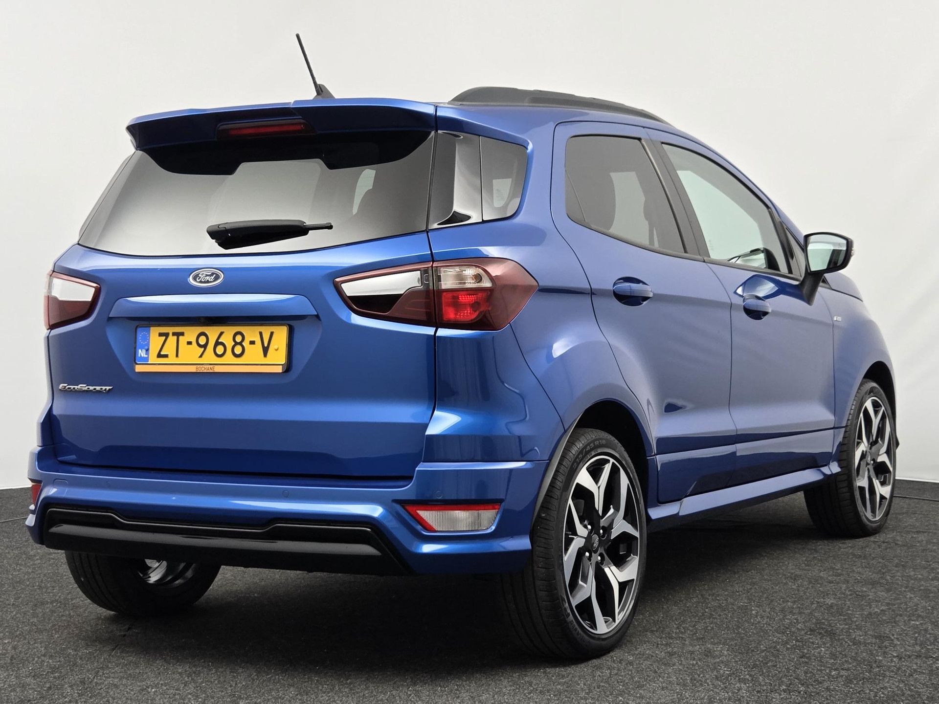 Ford EcoSport met kenteken ZT-968-V – autofoto 2