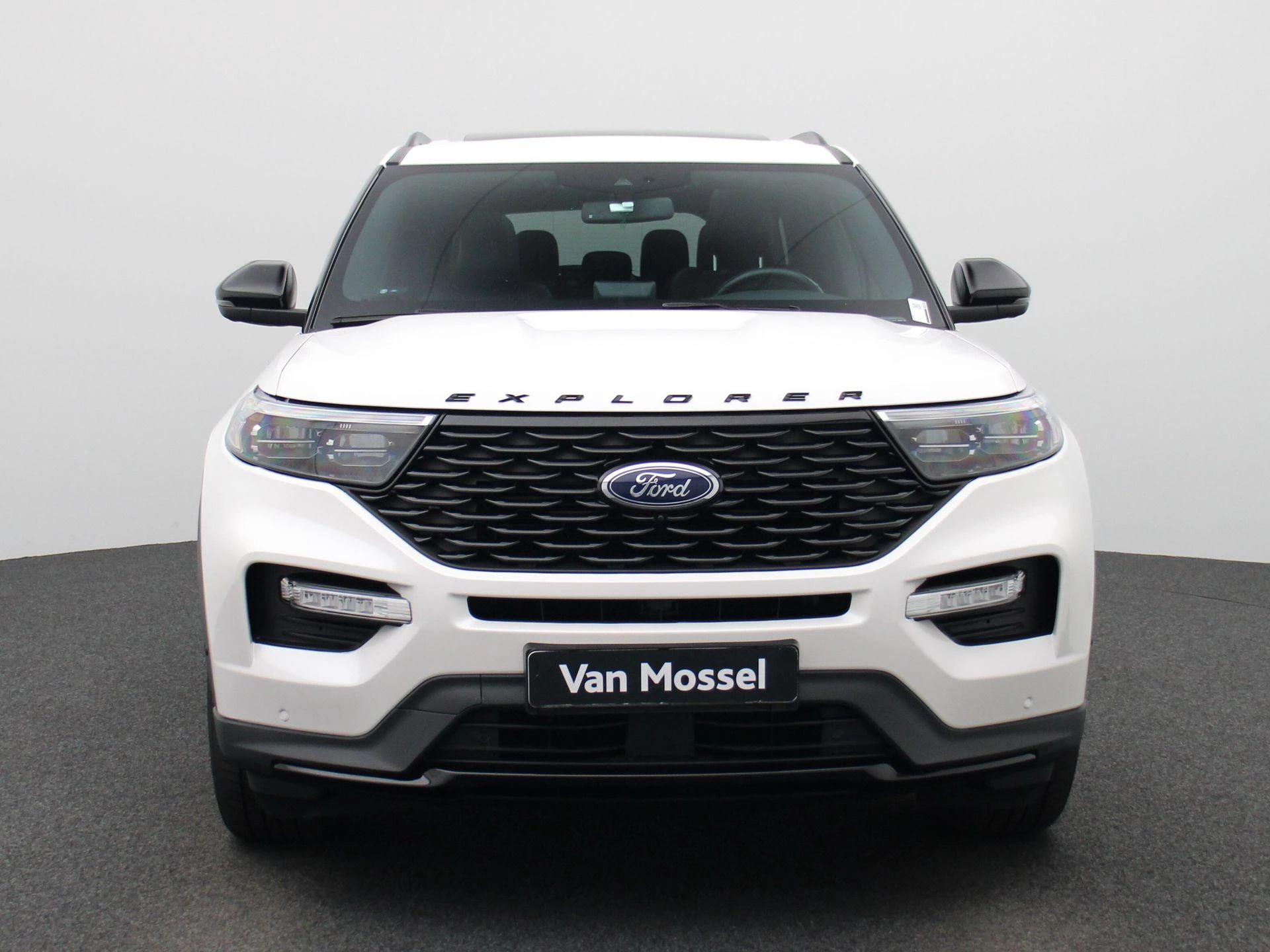 Ford Explorer met kenteken 29100 – autofoto 5