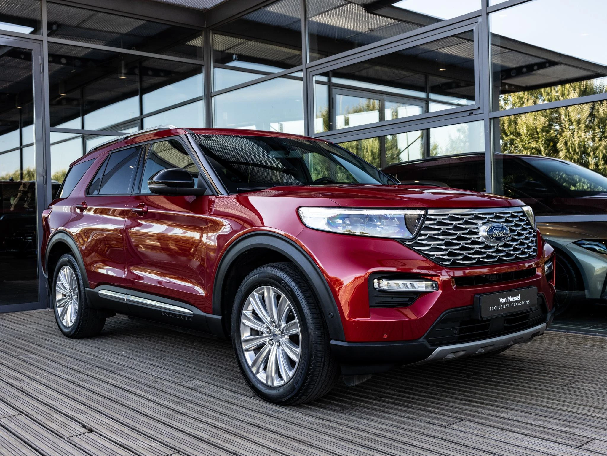 Ford Explorer met kenteken 29100 – autofoto 5