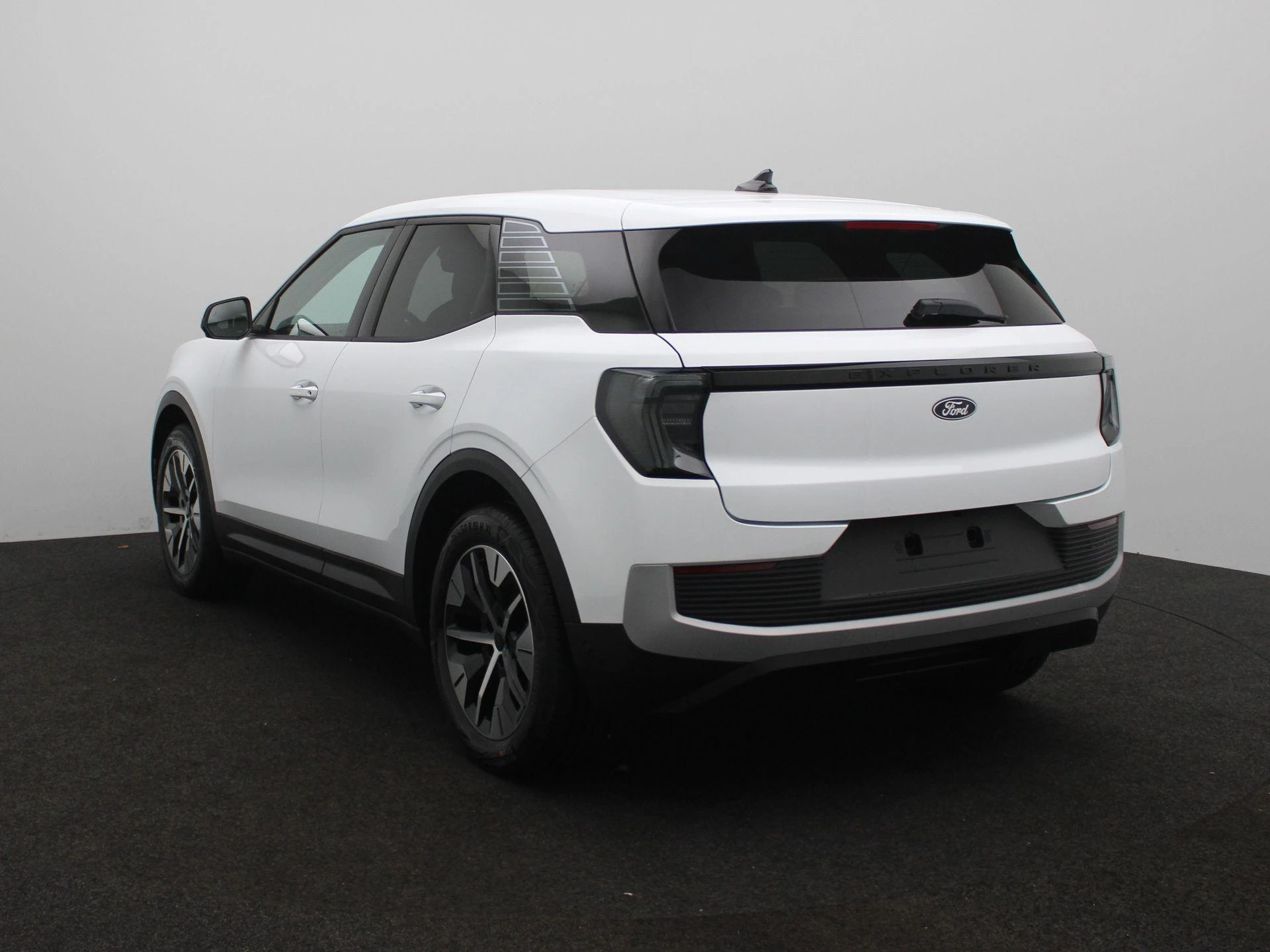 Ford Explorer – autofoto 3