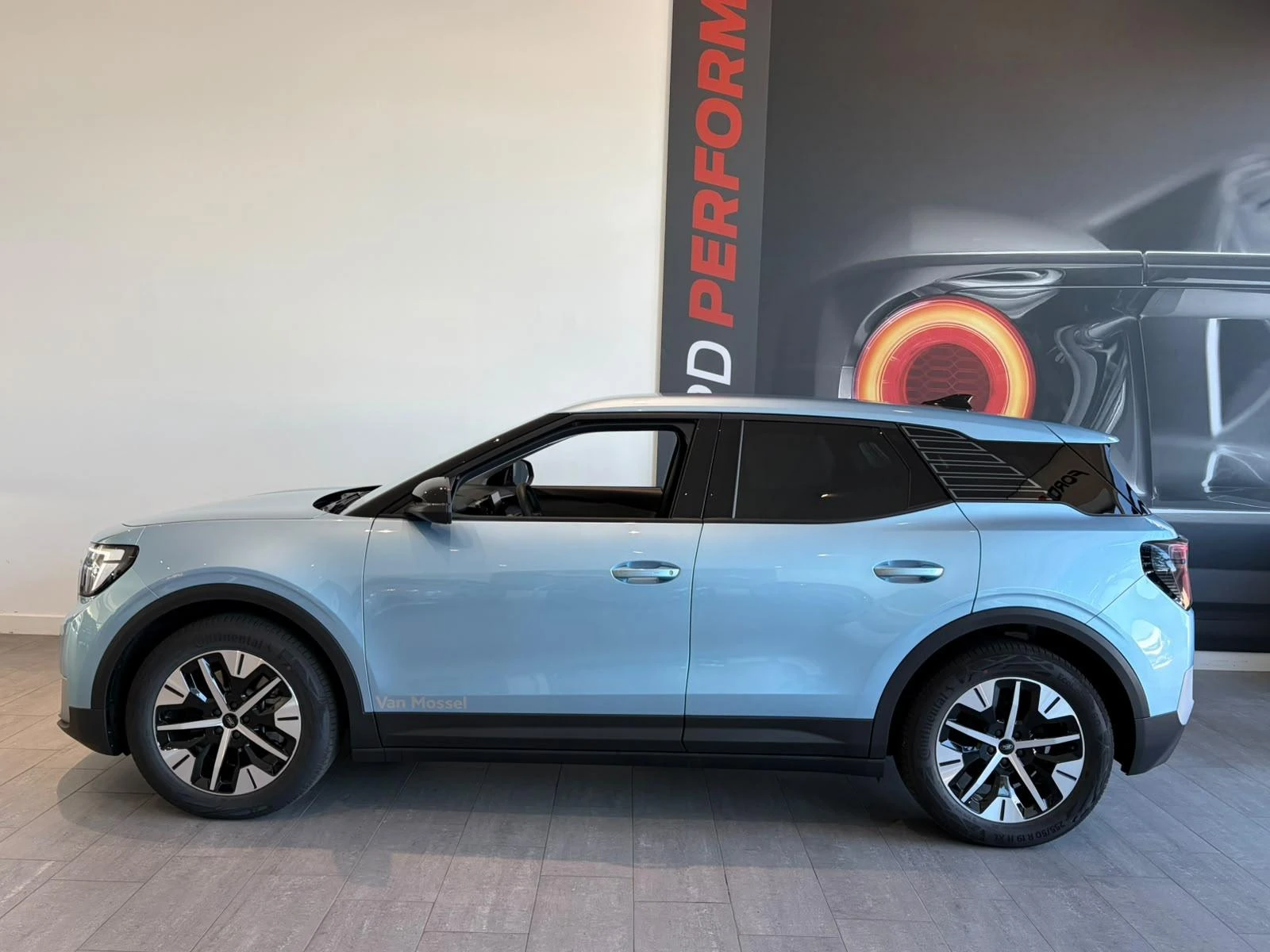 Ford Explorer – autofoto 4