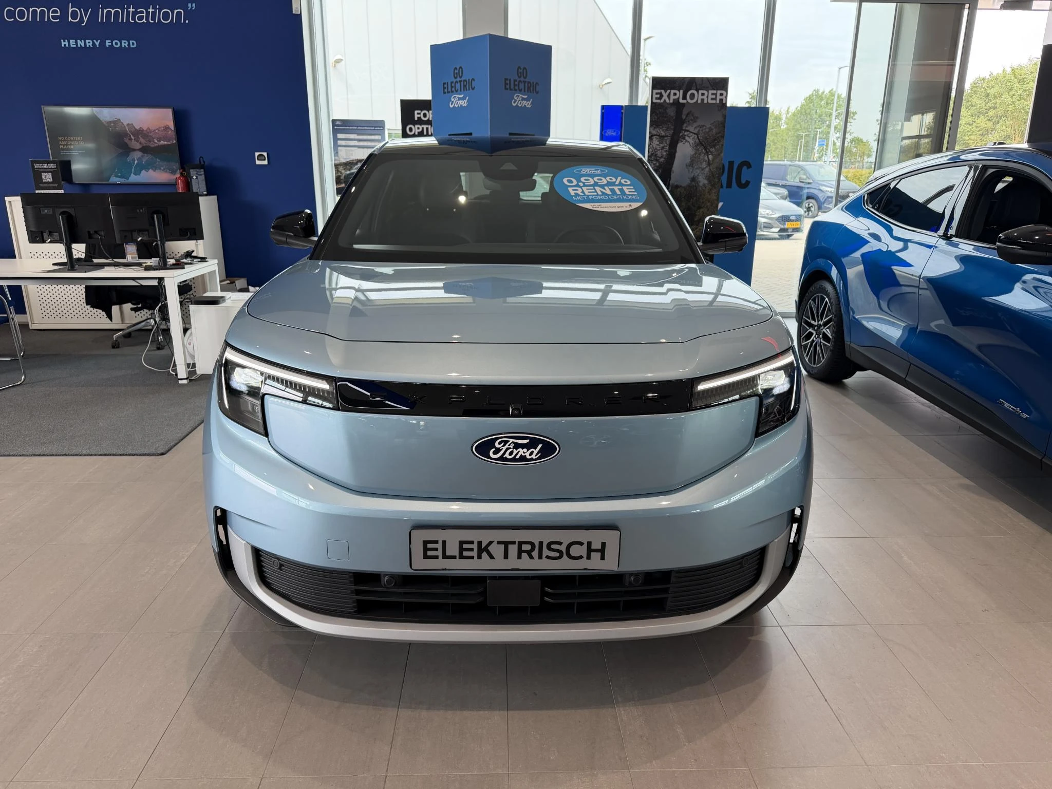 Ford Explorer – autofoto 4