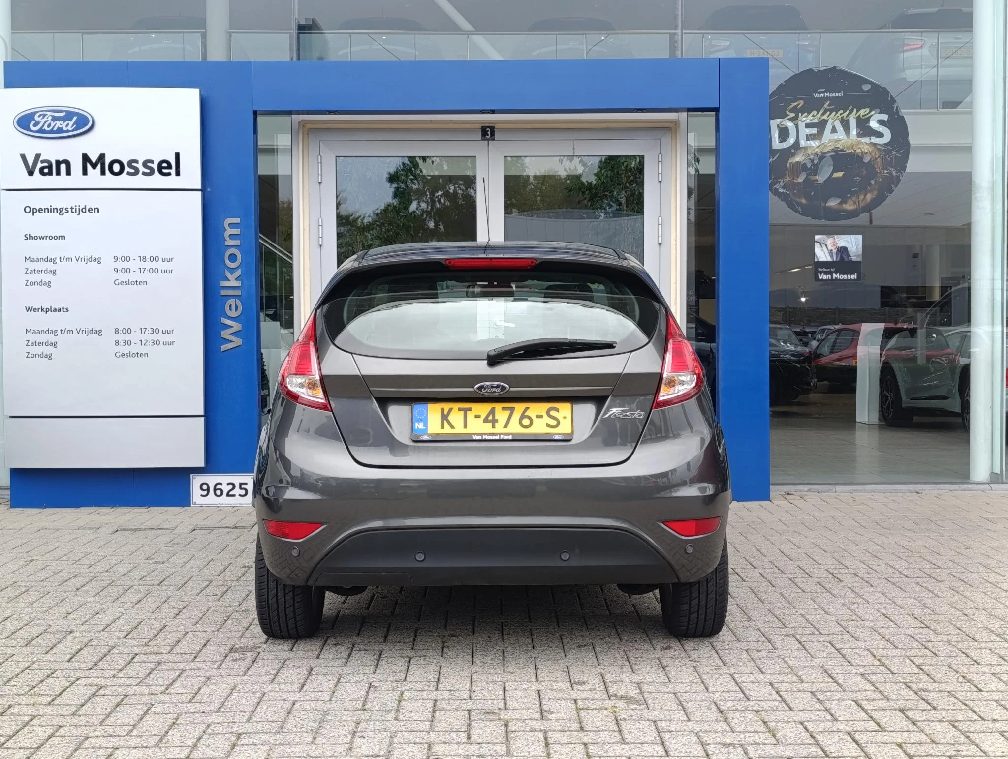 Ford Fiesta met kenteken 43100 – autofoto 4