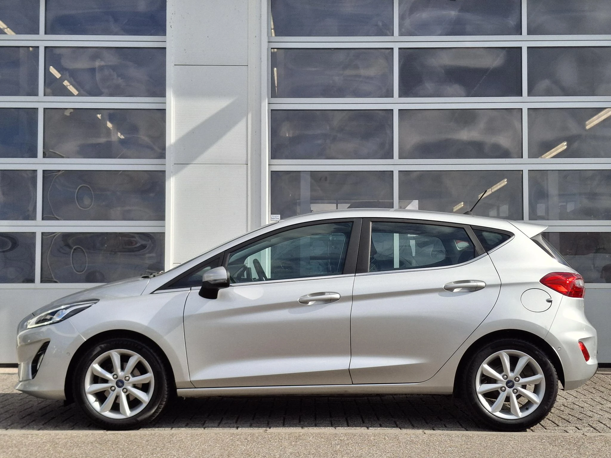 Ford Fiesta met kenteken 43100 – autofoto 5