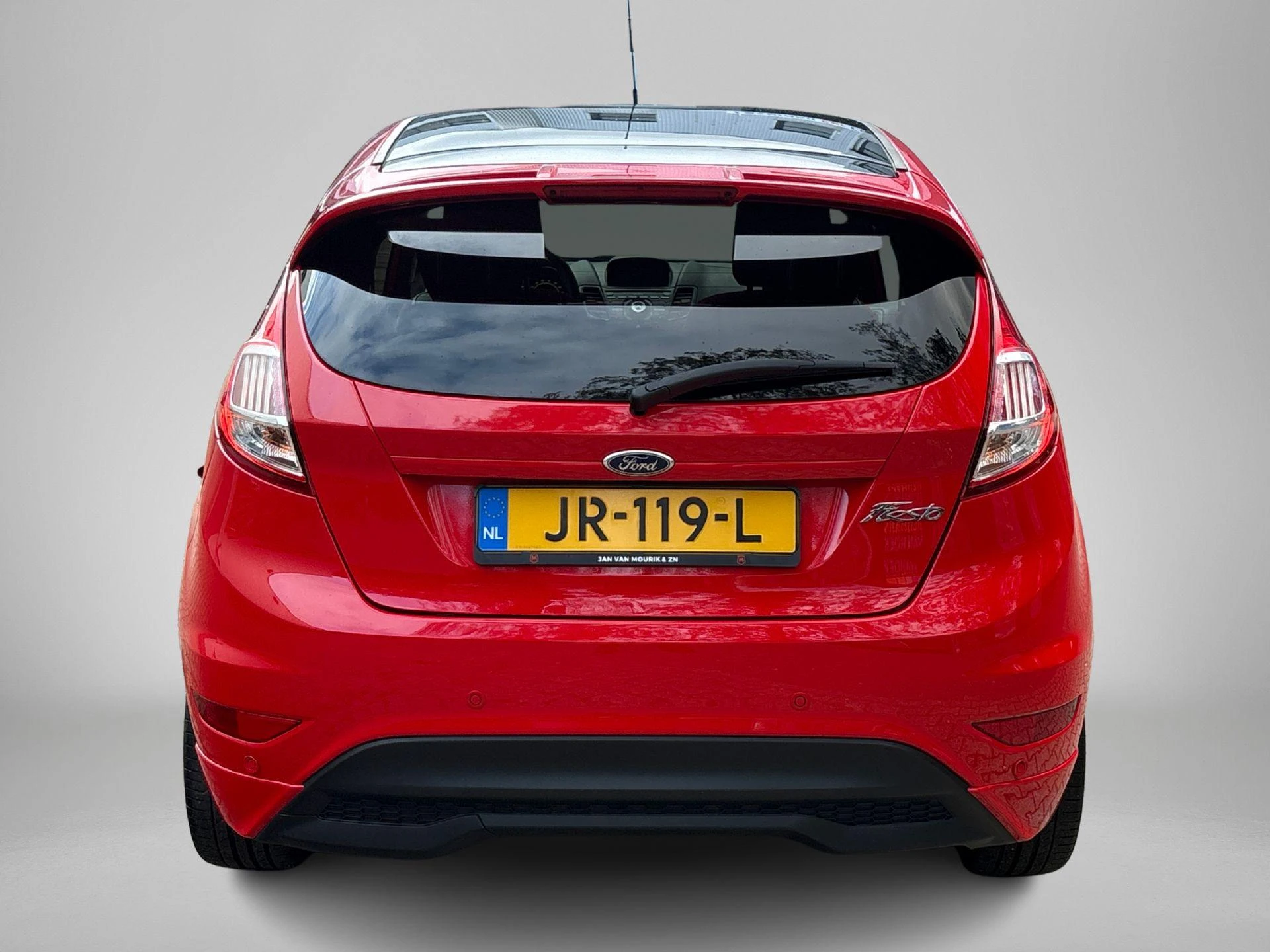 Ford Fiesta met kenteken 45100 – autofoto 5