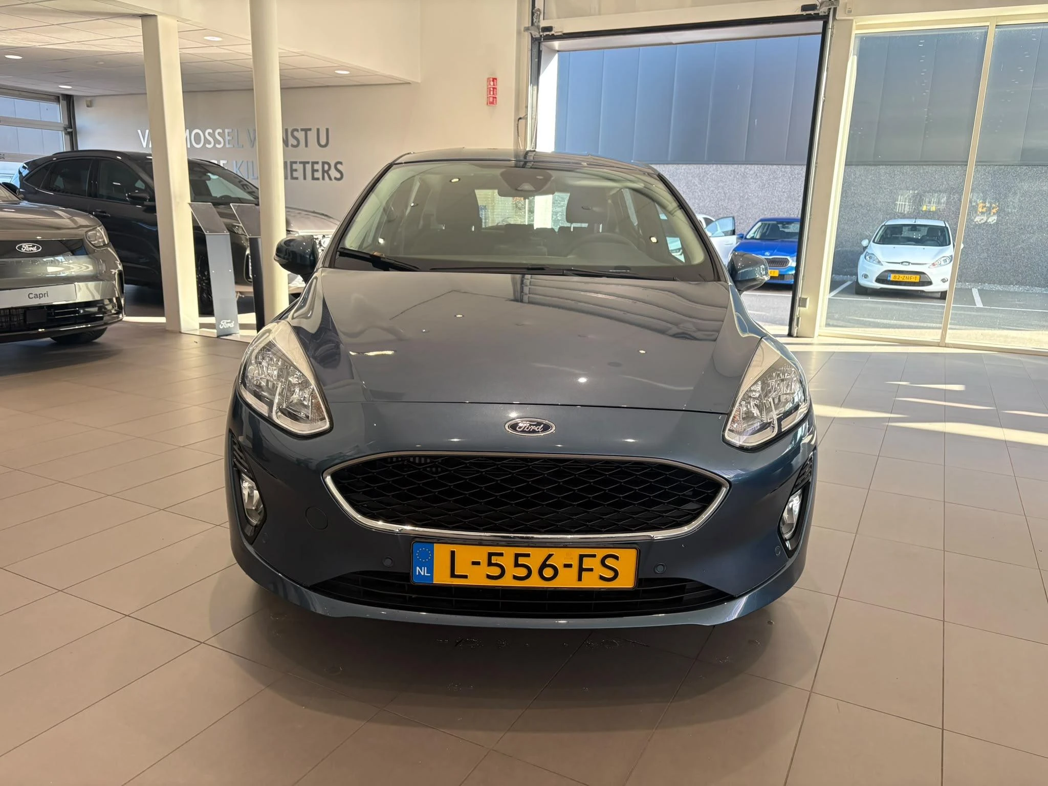Ford Fiesta met kenteken 50100 – autofoto 4