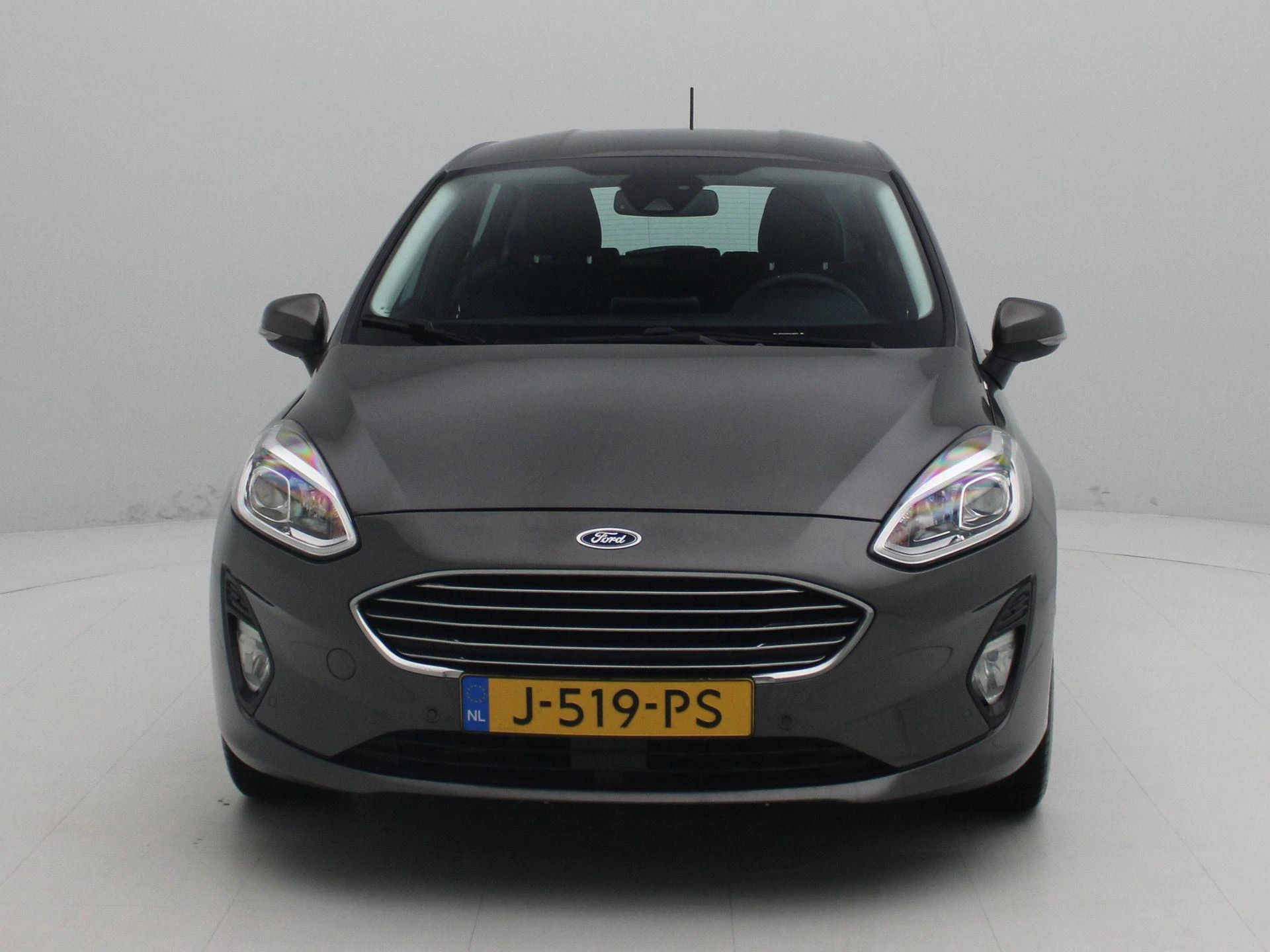 Ford Fiesta met kenteken 50100 – autofoto 4