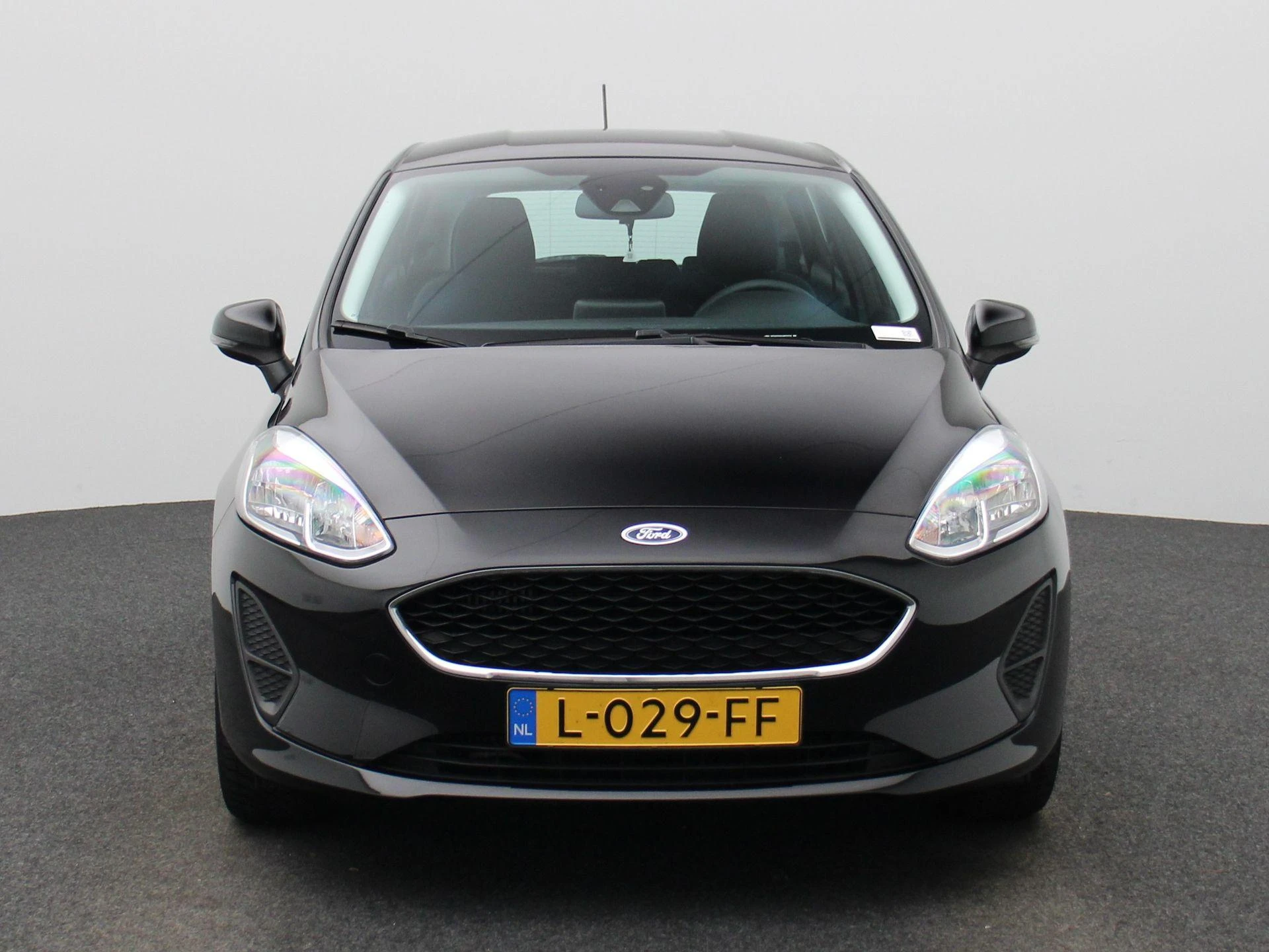 Ford Fiesta met kenteken 50100 – autofoto 4
