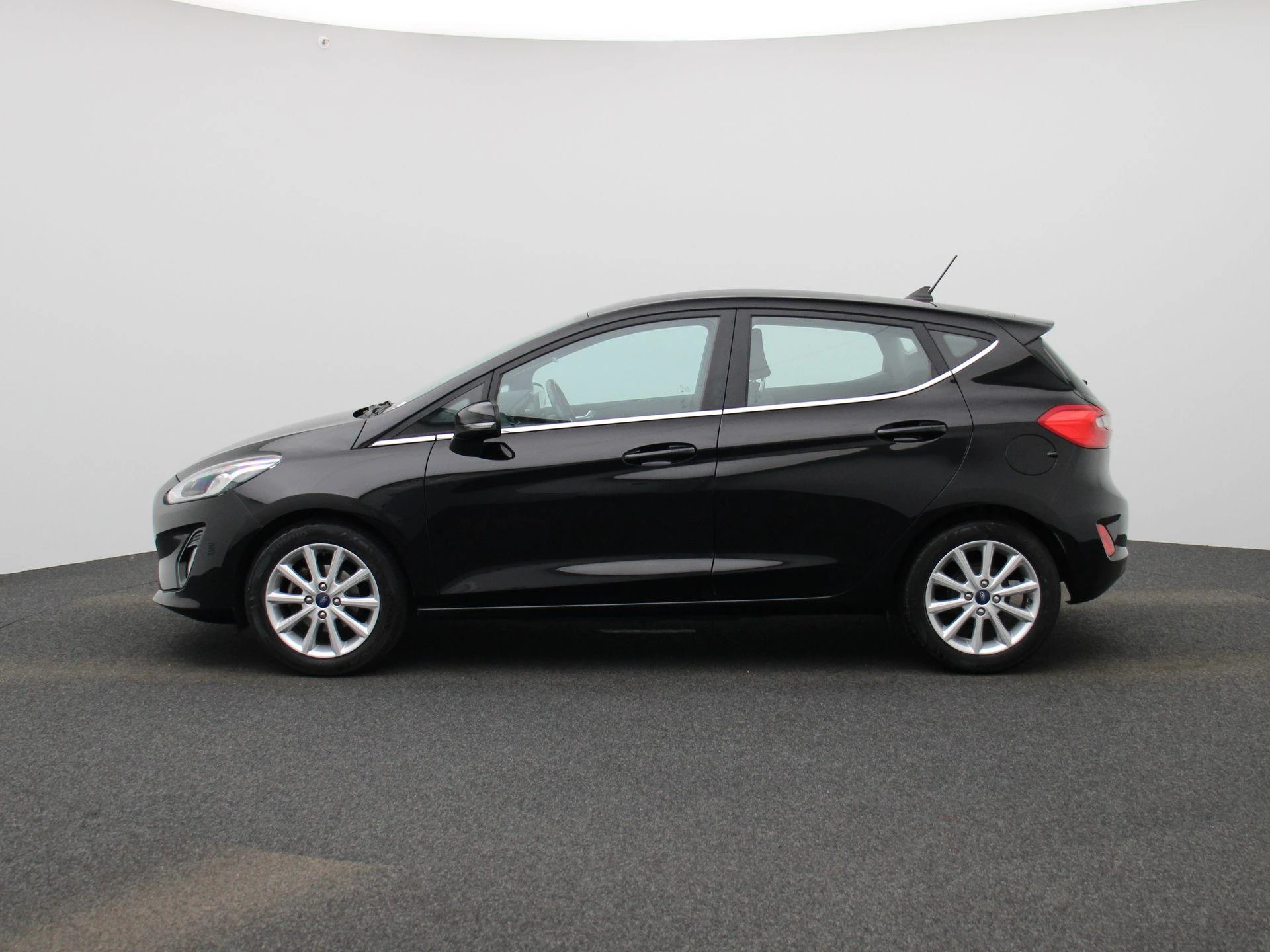 Ford Fiesta met kenteken 50100 – autofoto 5