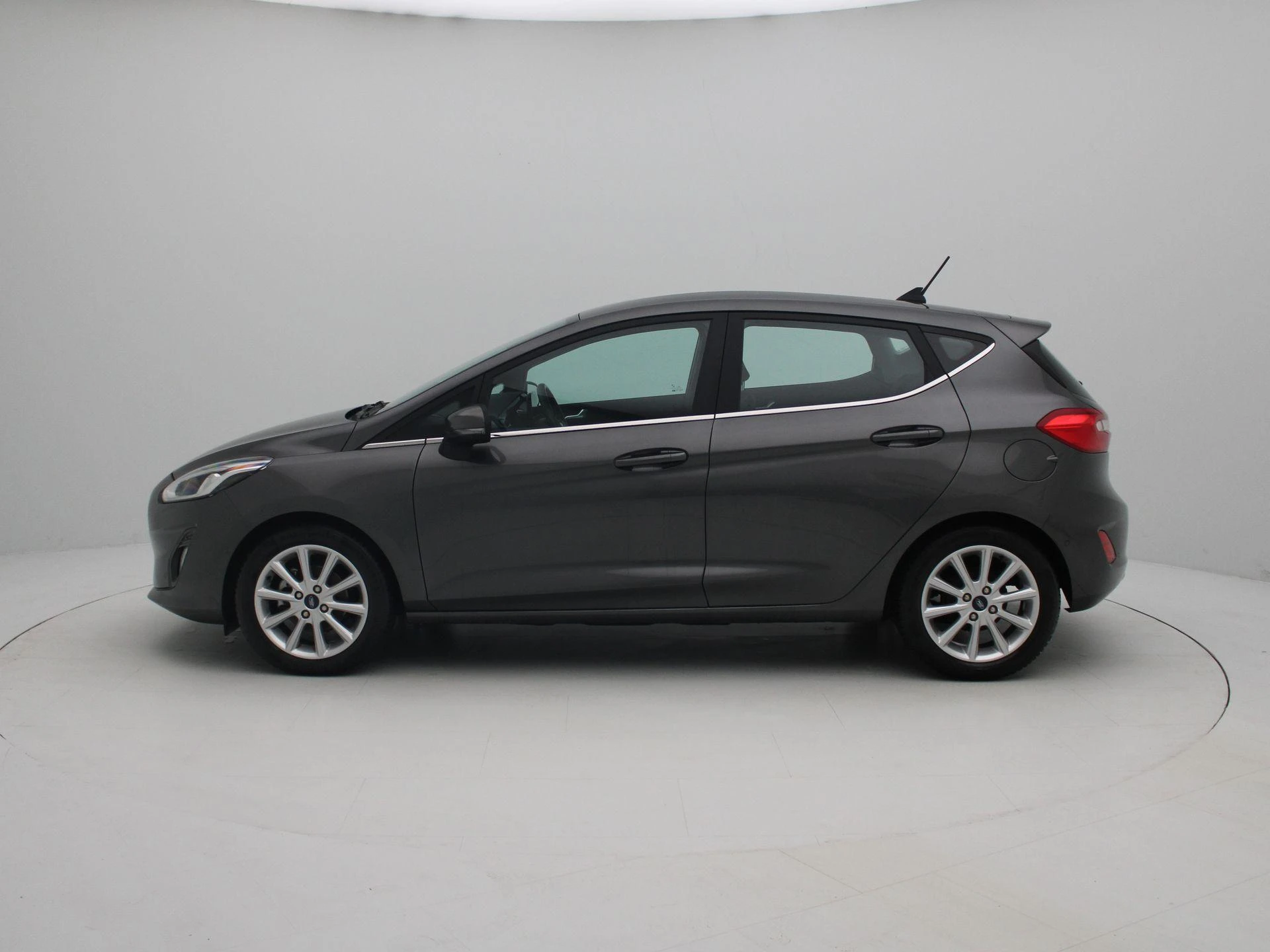 Ford Fiesta met kenteken 50100 – autofoto 5