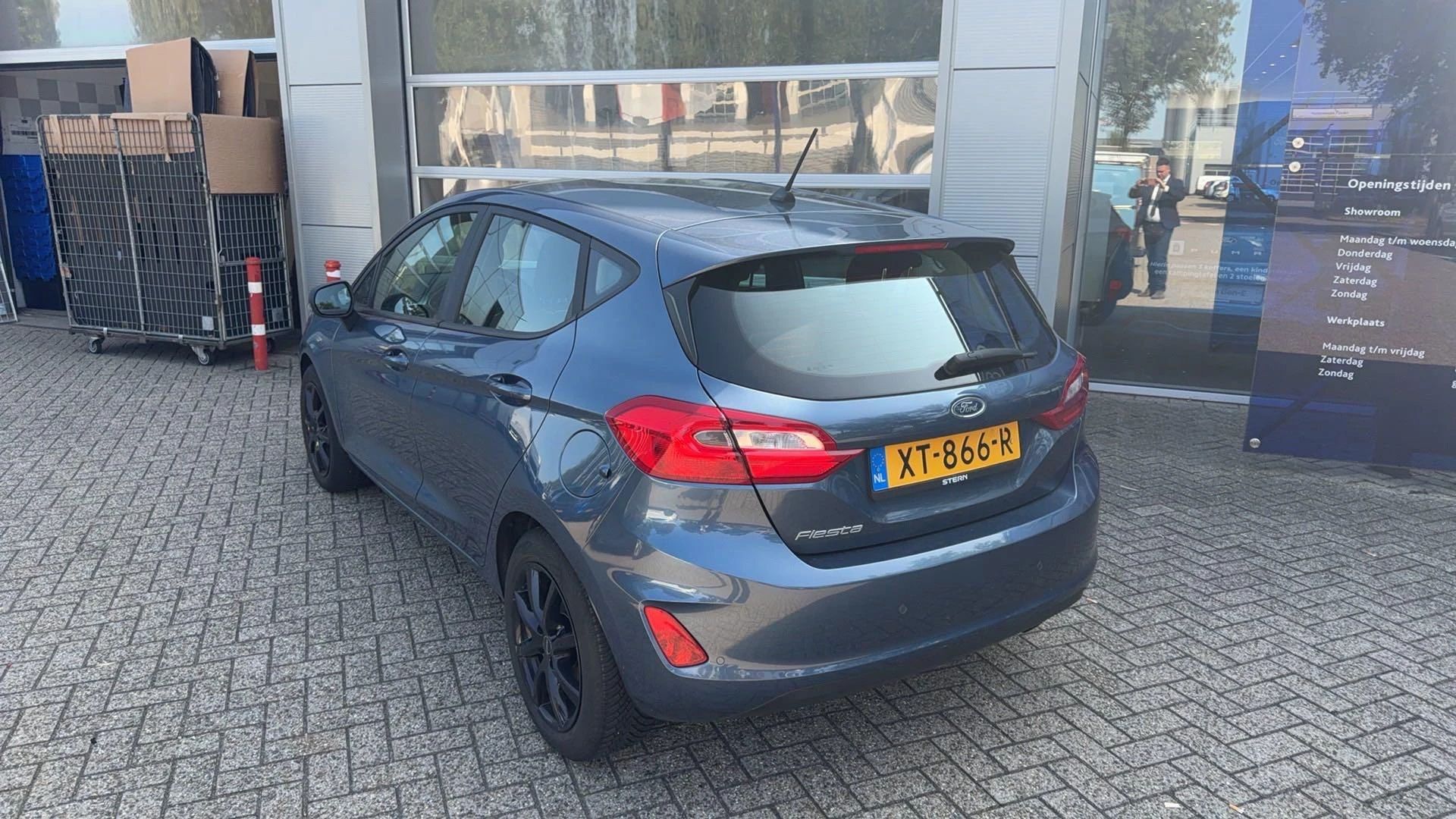 Ford Fiesta met kenteken 64100 – autofoto 4