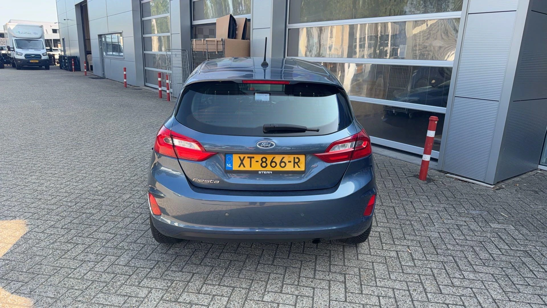 Ford Fiesta met kenteken 64100 – autofoto 5