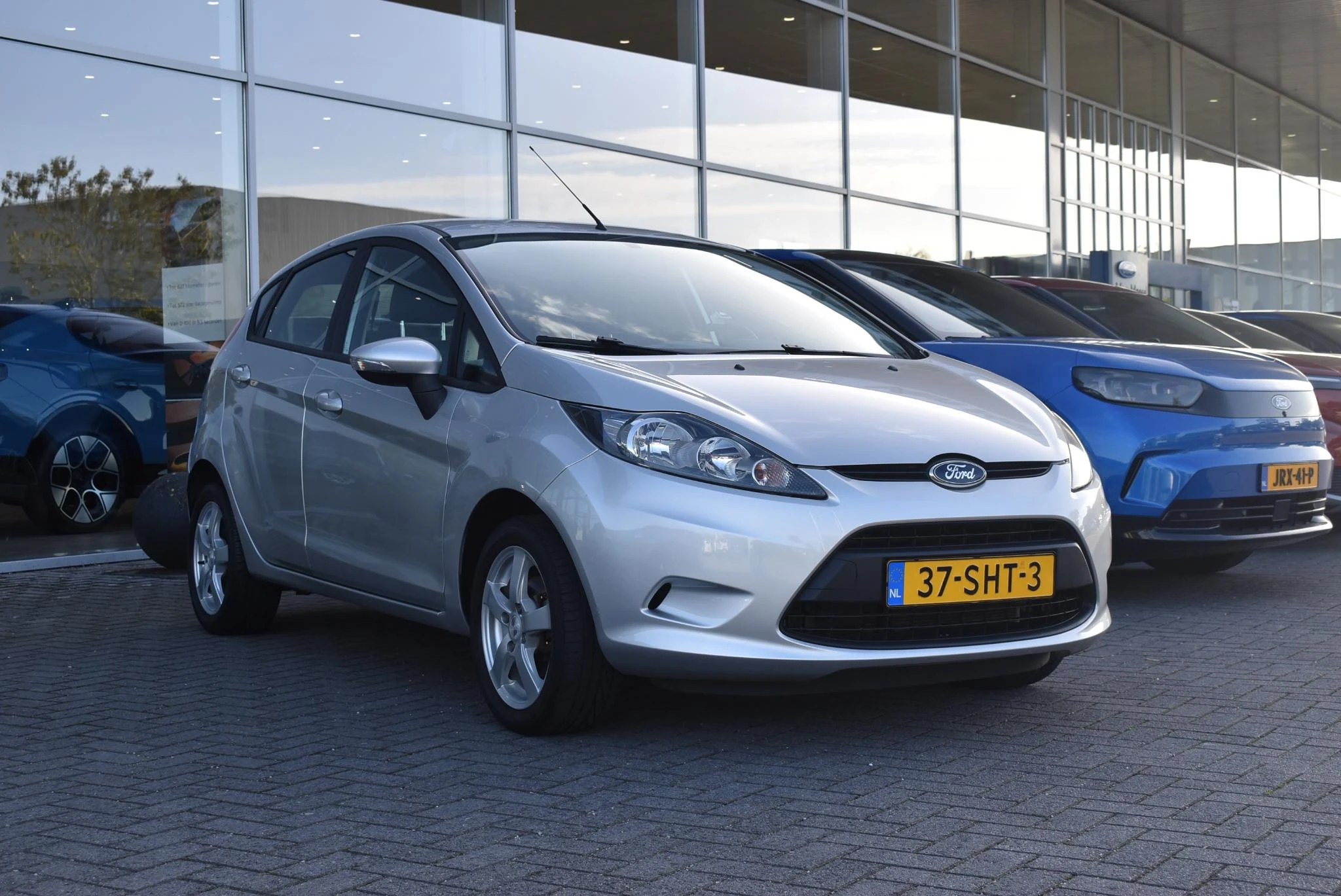Ford Fiesta met kenteken 73100 – autofoto 5