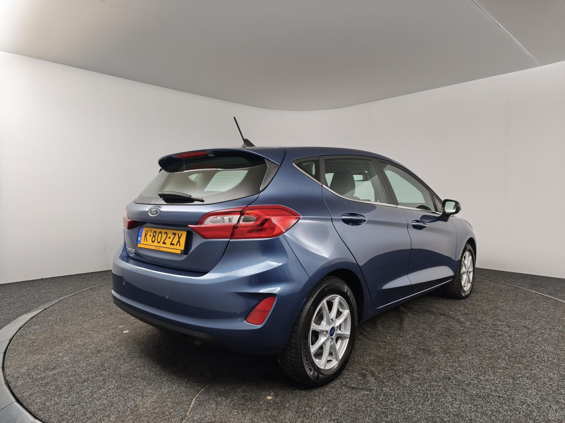 Ford Fiesta met kenteken K-802-ZX – autofoto 2