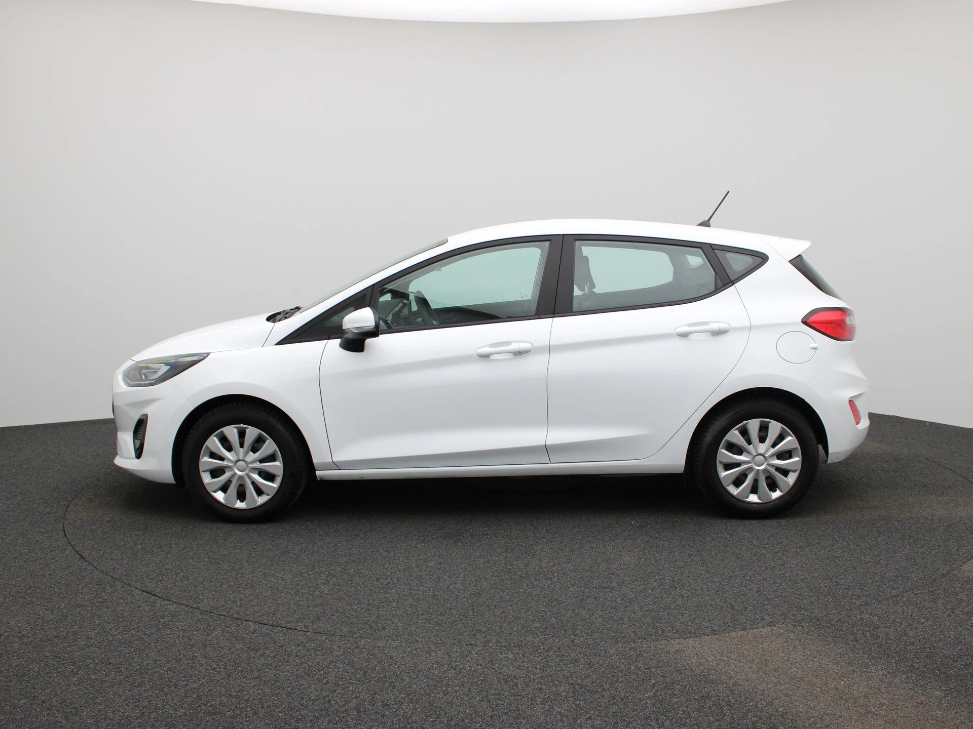 Ford Fiesta met kenteken R-511-NS – autofoto 5