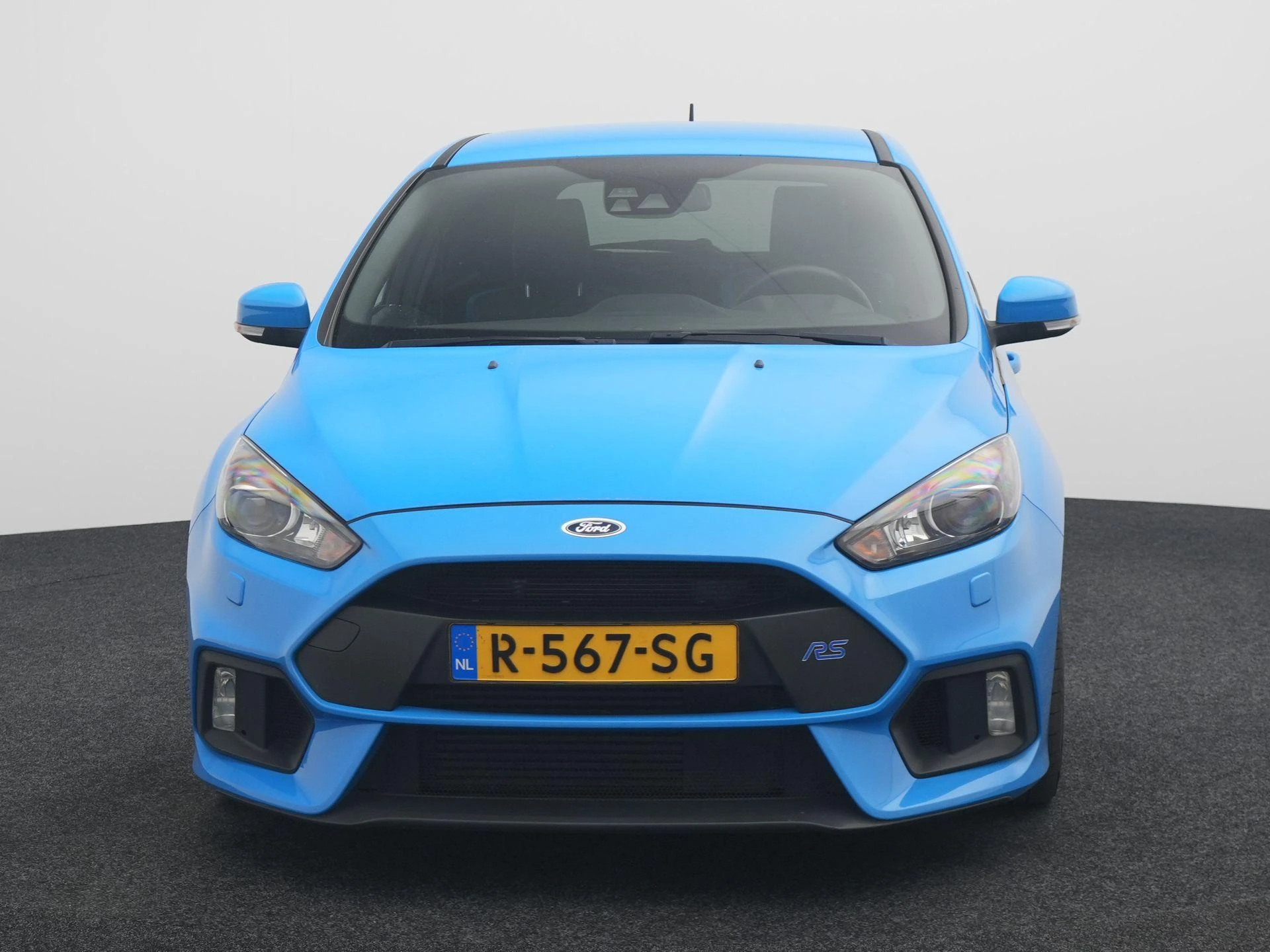 Ford Focus met kenteken 10100 – autofoto 4