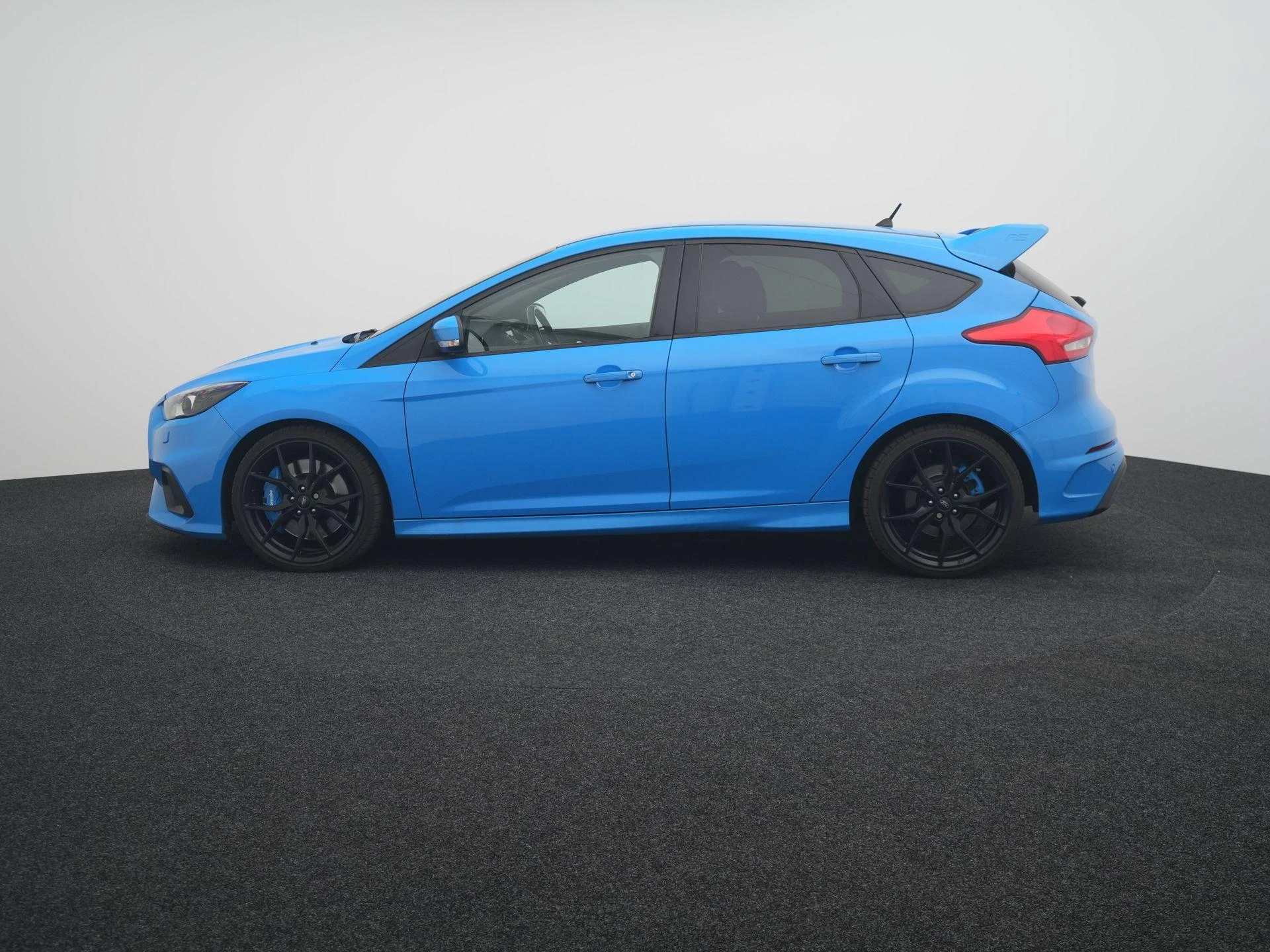 Ford Focus met kenteken 10100 – autofoto 5