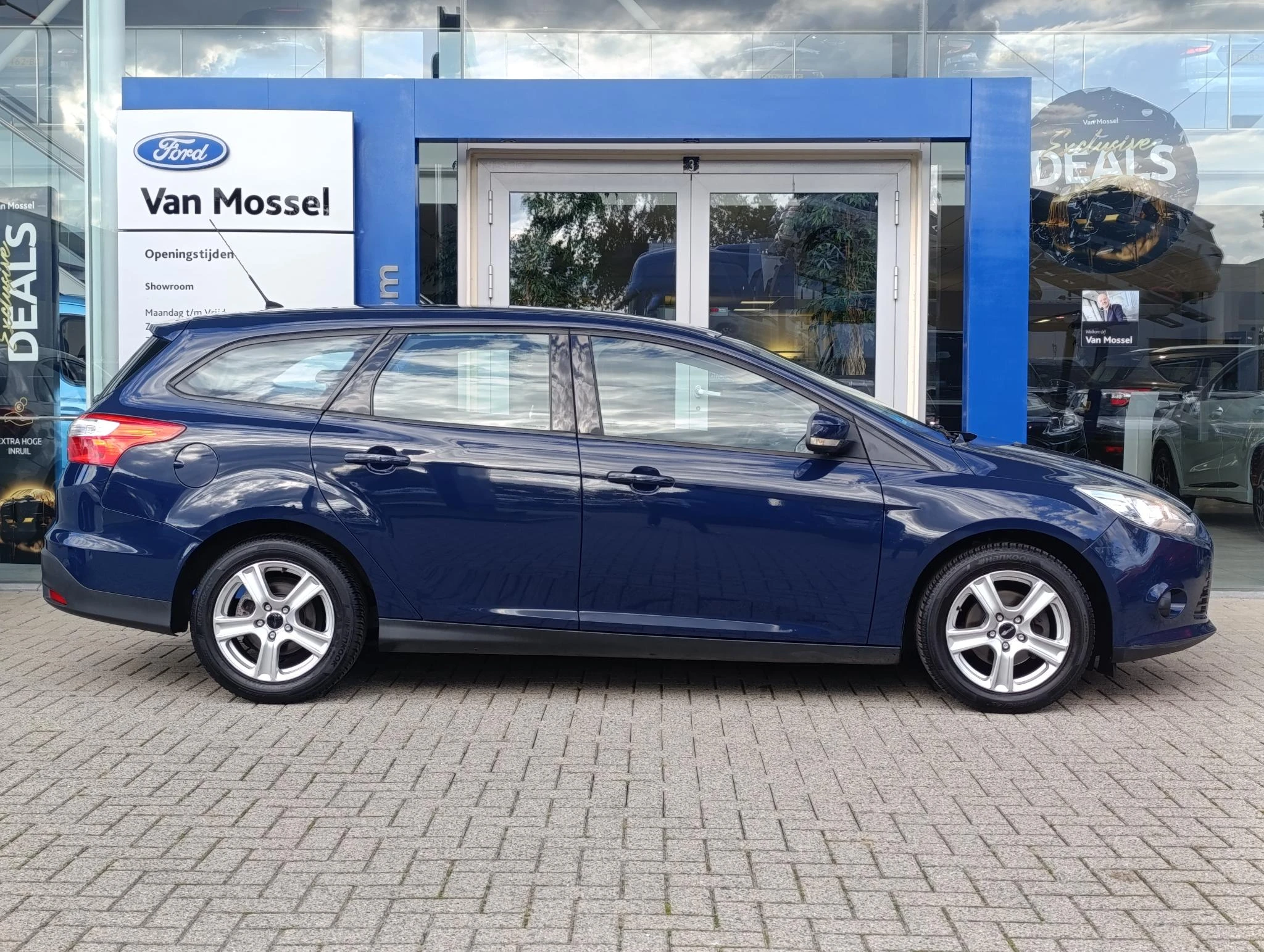 Ford Focus met kenteken 48100 – autofoto 5