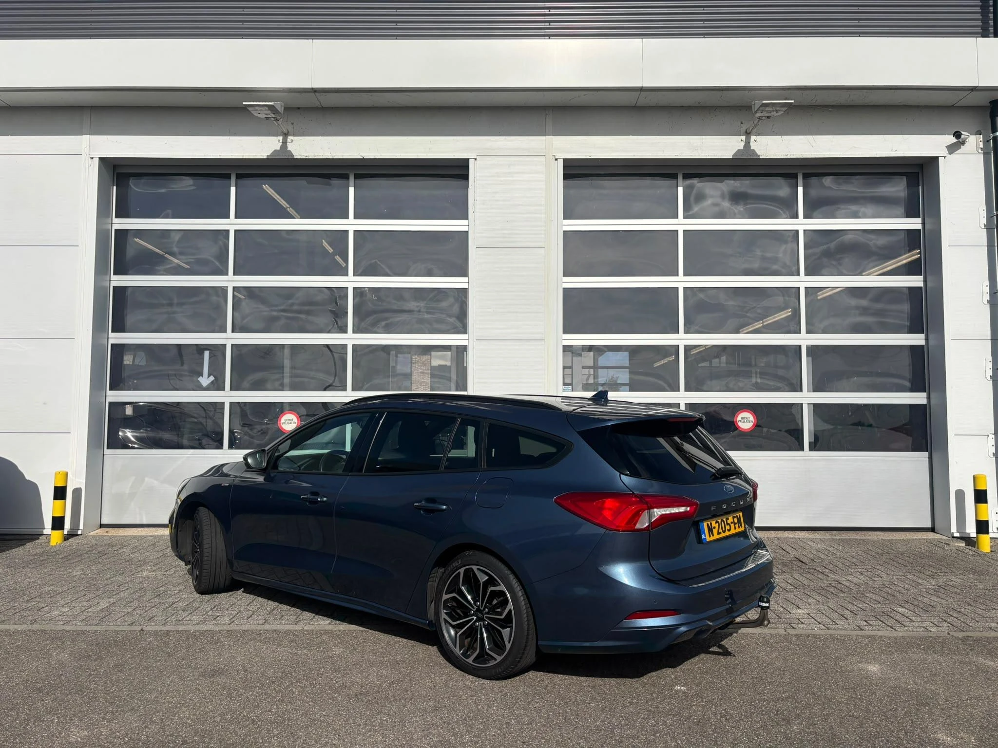 Ford Focus met kenteken 76100 – autofoto 4