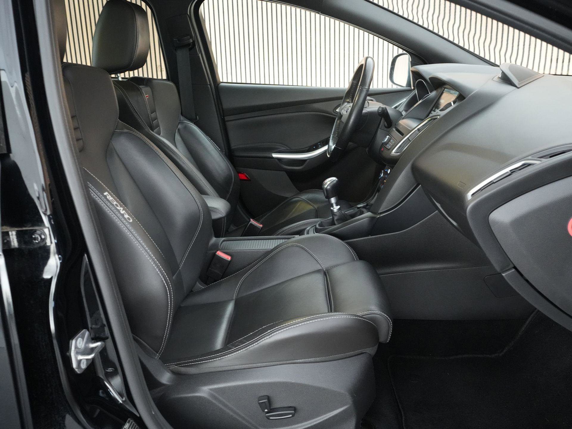 Ford Focus – autofoto 4