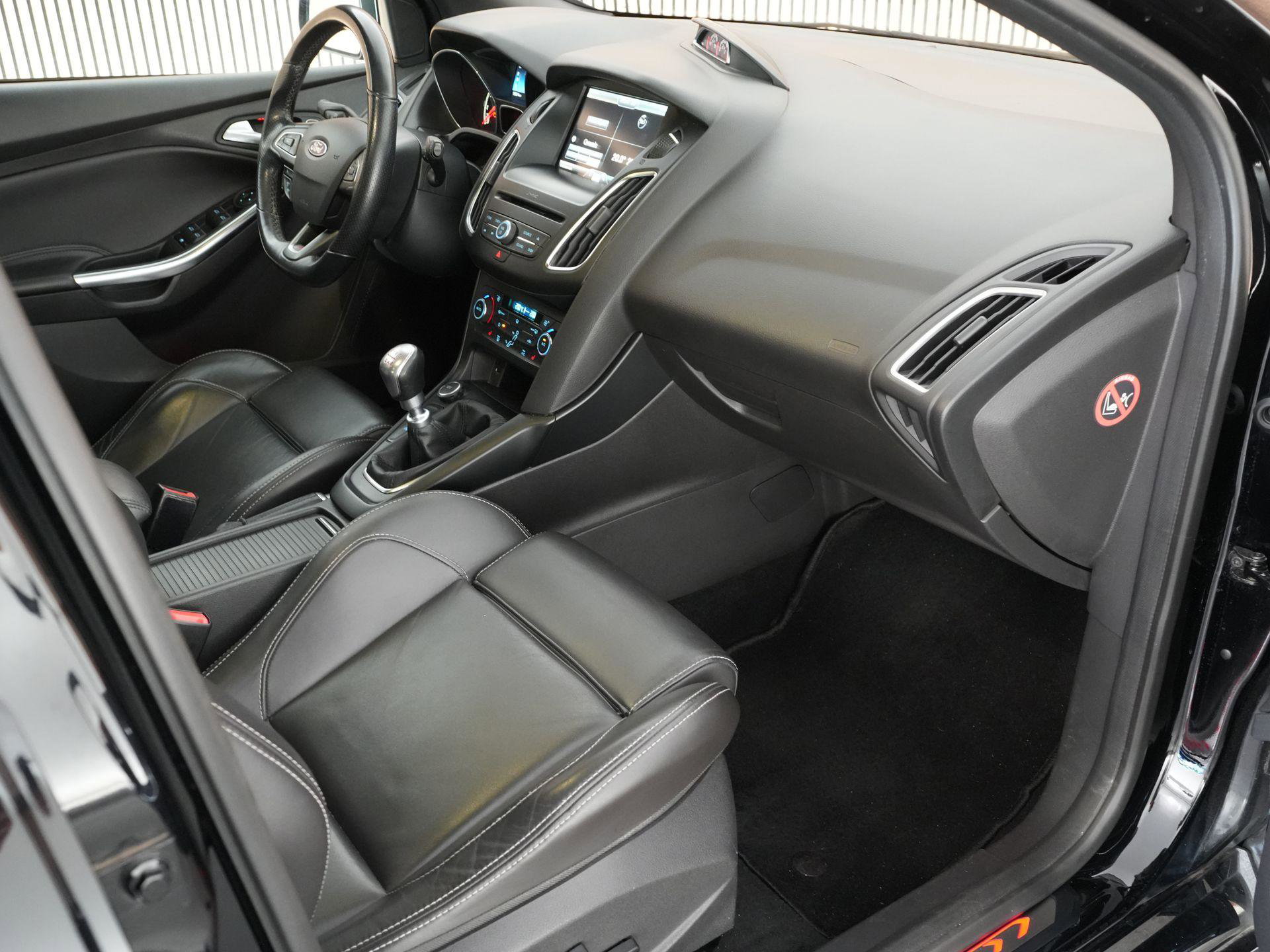 Ford Focus – autofoto 5