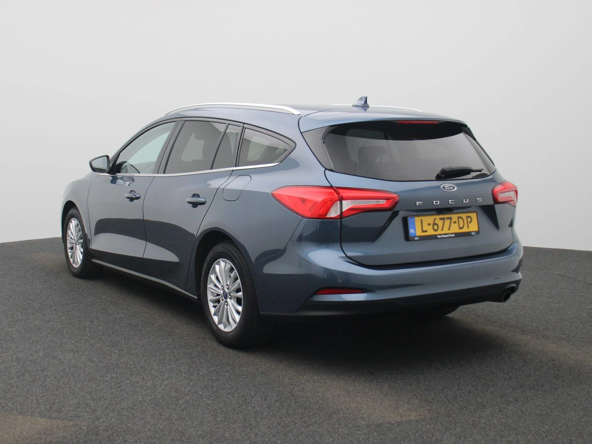 Ford Focus met kenteken L-677-DP – autofoto 3