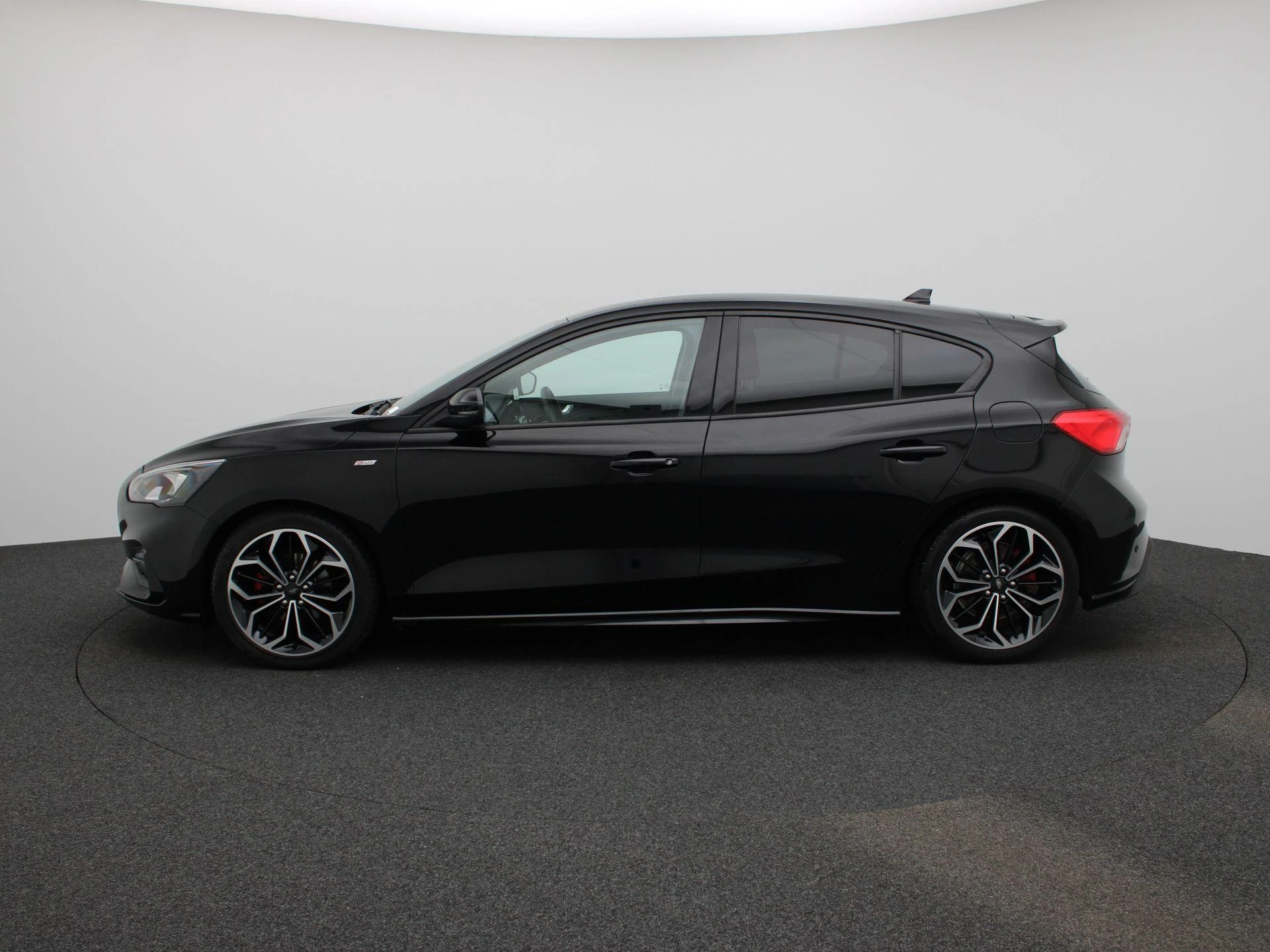 Ford Focus met kenteken L-828-SG – autofoto 5