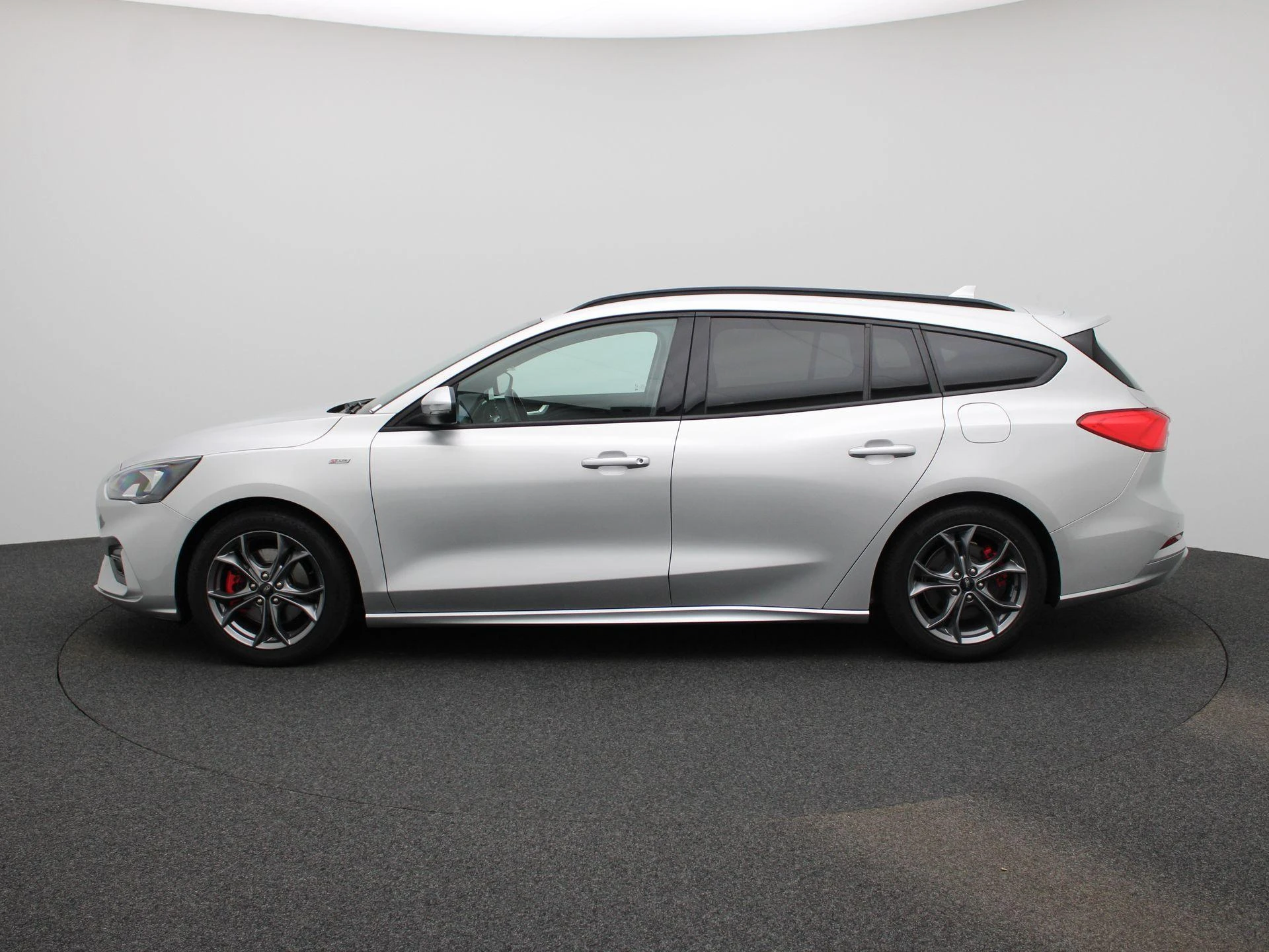 Ford Focus met kenteken P-654-BT – autofoto 5