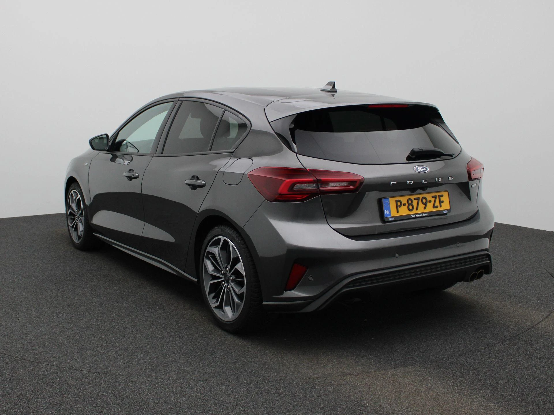 Ford Focus met kenteken P-879-ZF – autofoto 3