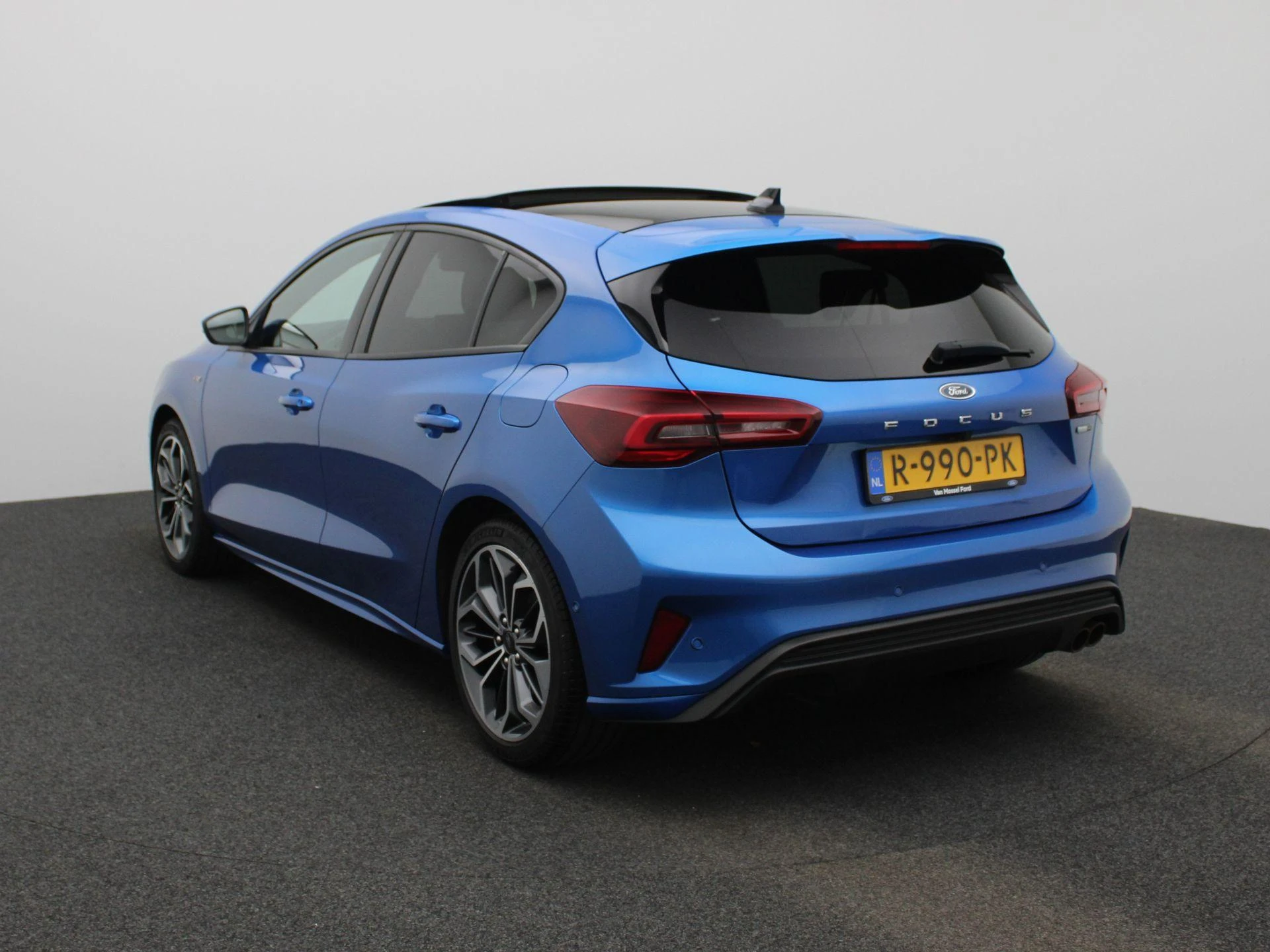 Ford Focus met kenteken R-990-PK – autofoto 3