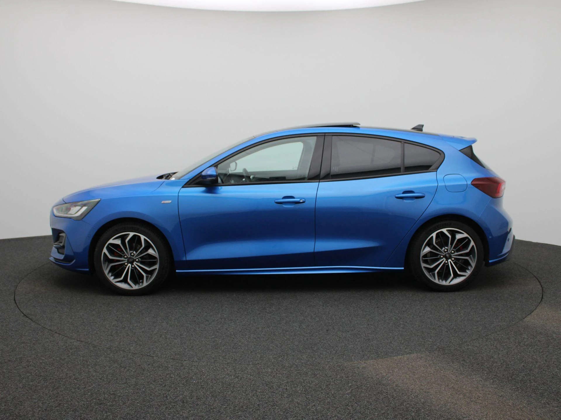 Ford Focus met kenteken R-990-PK – autofoto 5