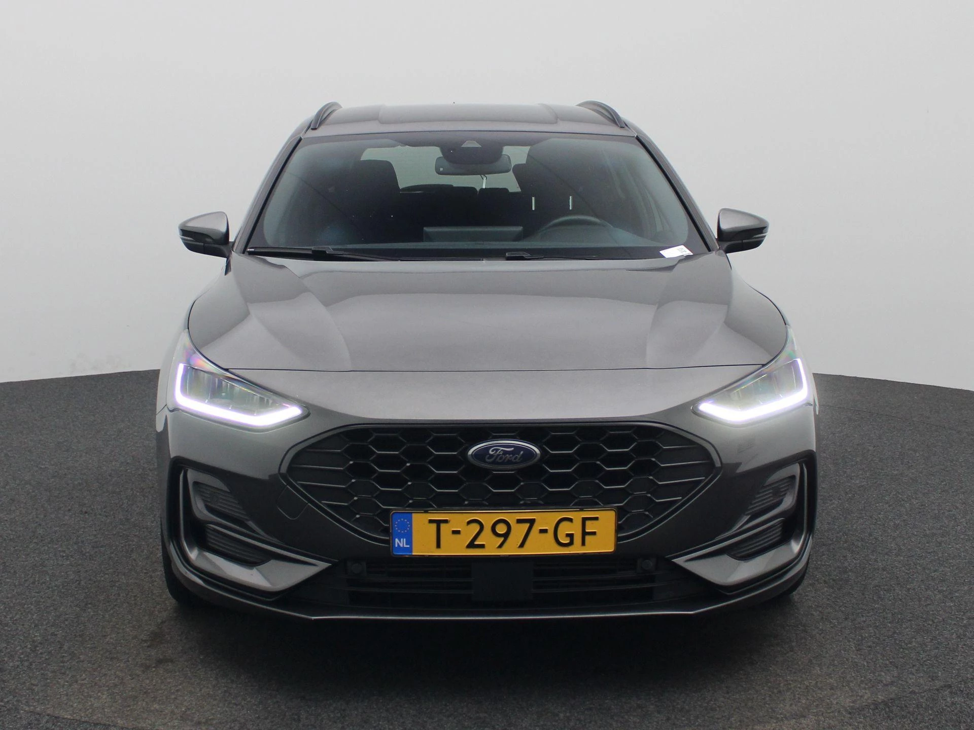 Ford Focus met kenteken T-297-GF – autofoto 4