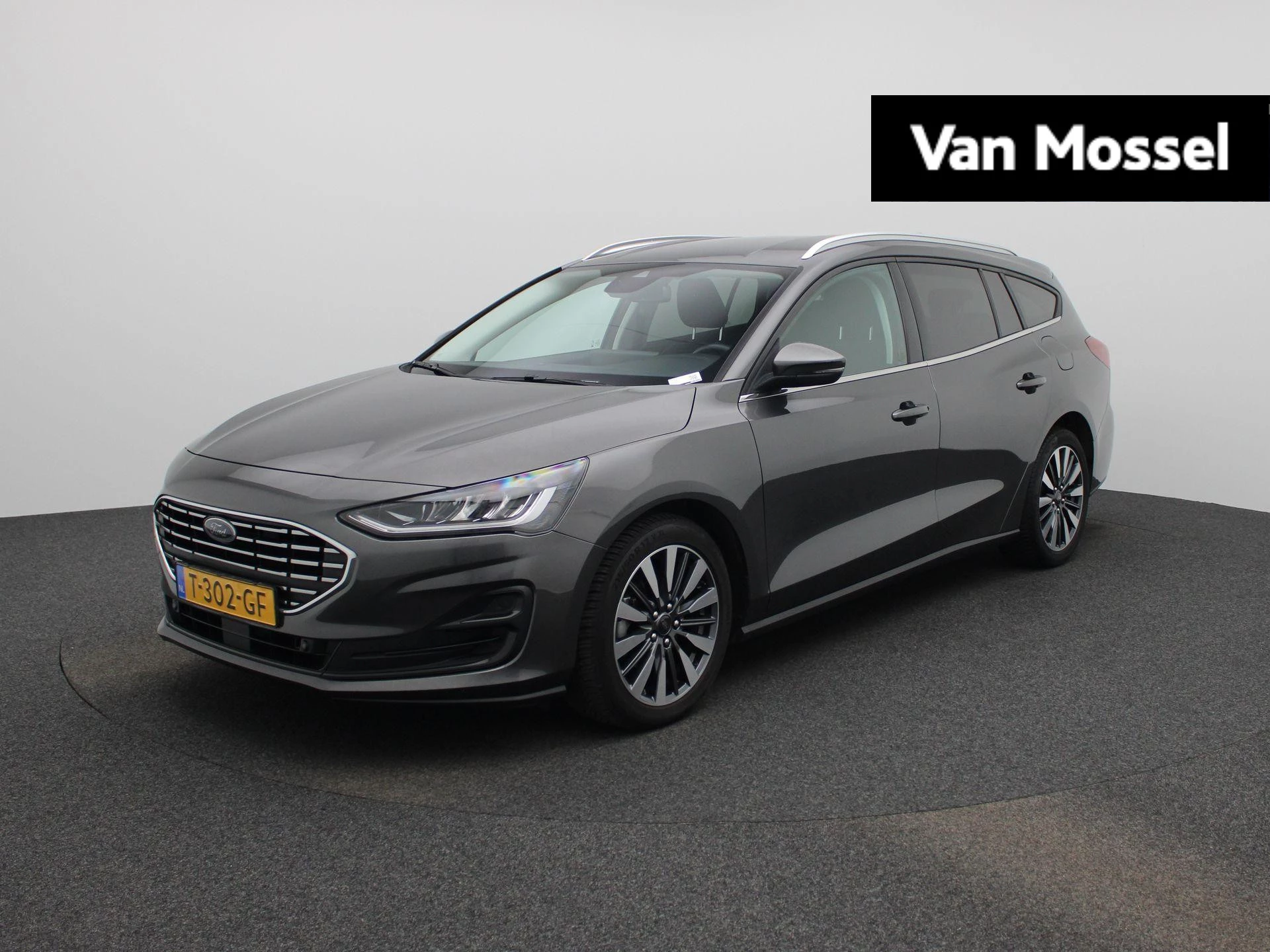 Ford Focus met kenteken T-302-GF – autofoto 2