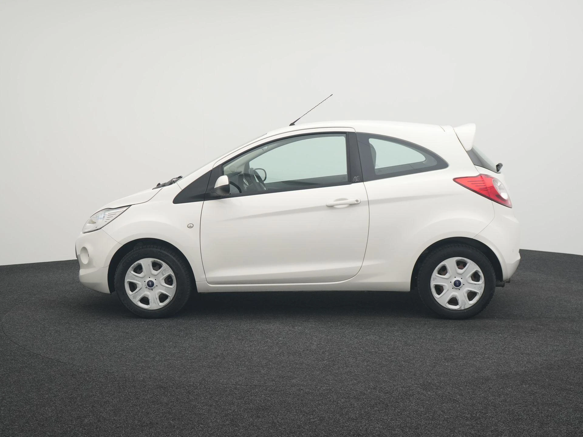 Ford Ka met kenteken JG-777-X – autofoto 5