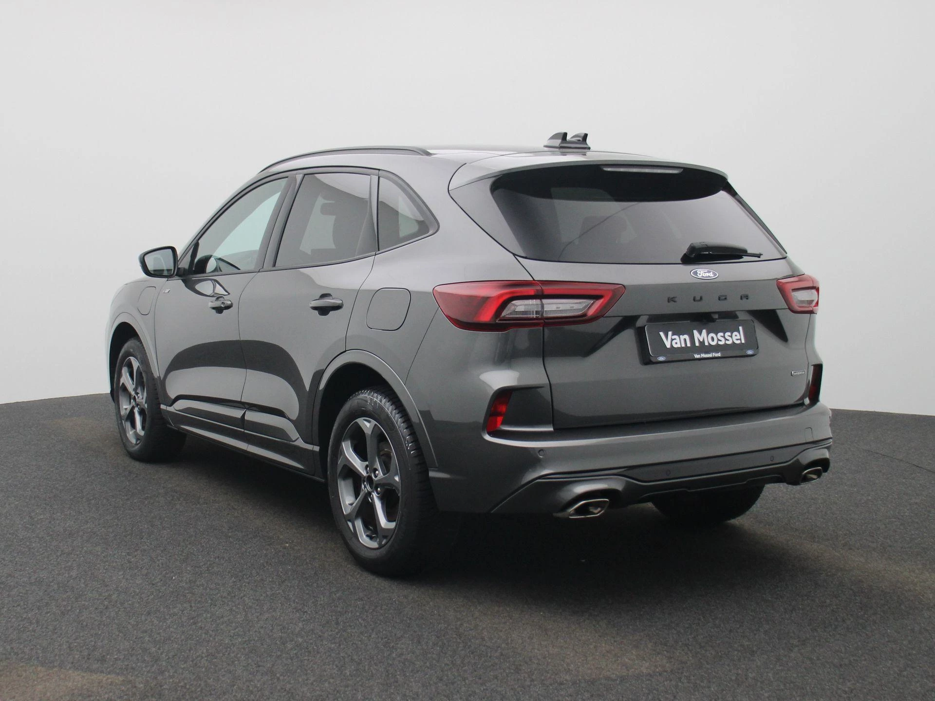 Ford Kuga met kenteken 09100 – autofoto 3