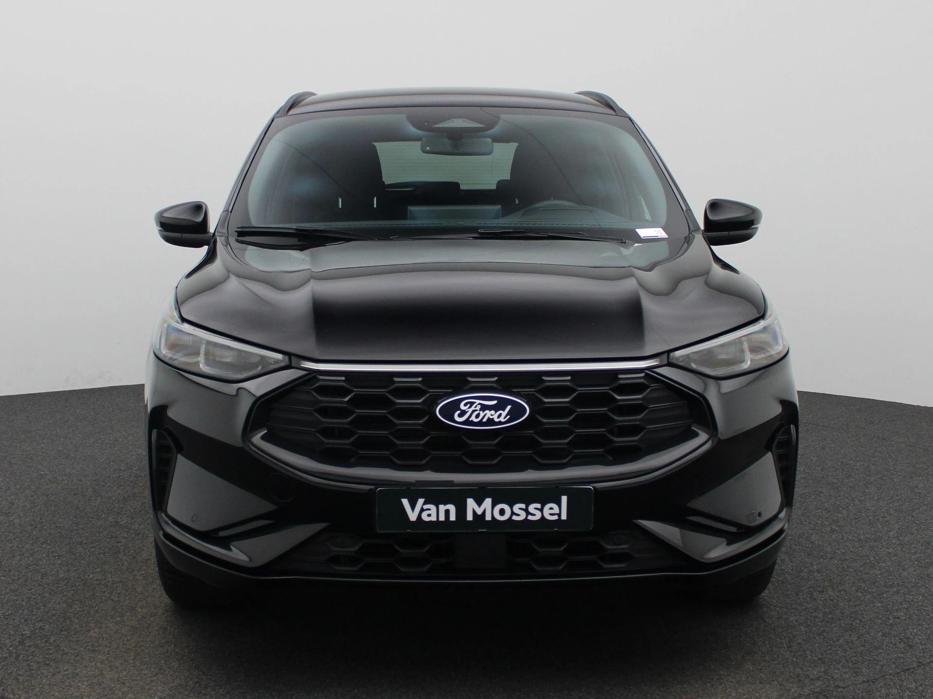 Ford Kuga met kenteken 09100 – autofoto 4