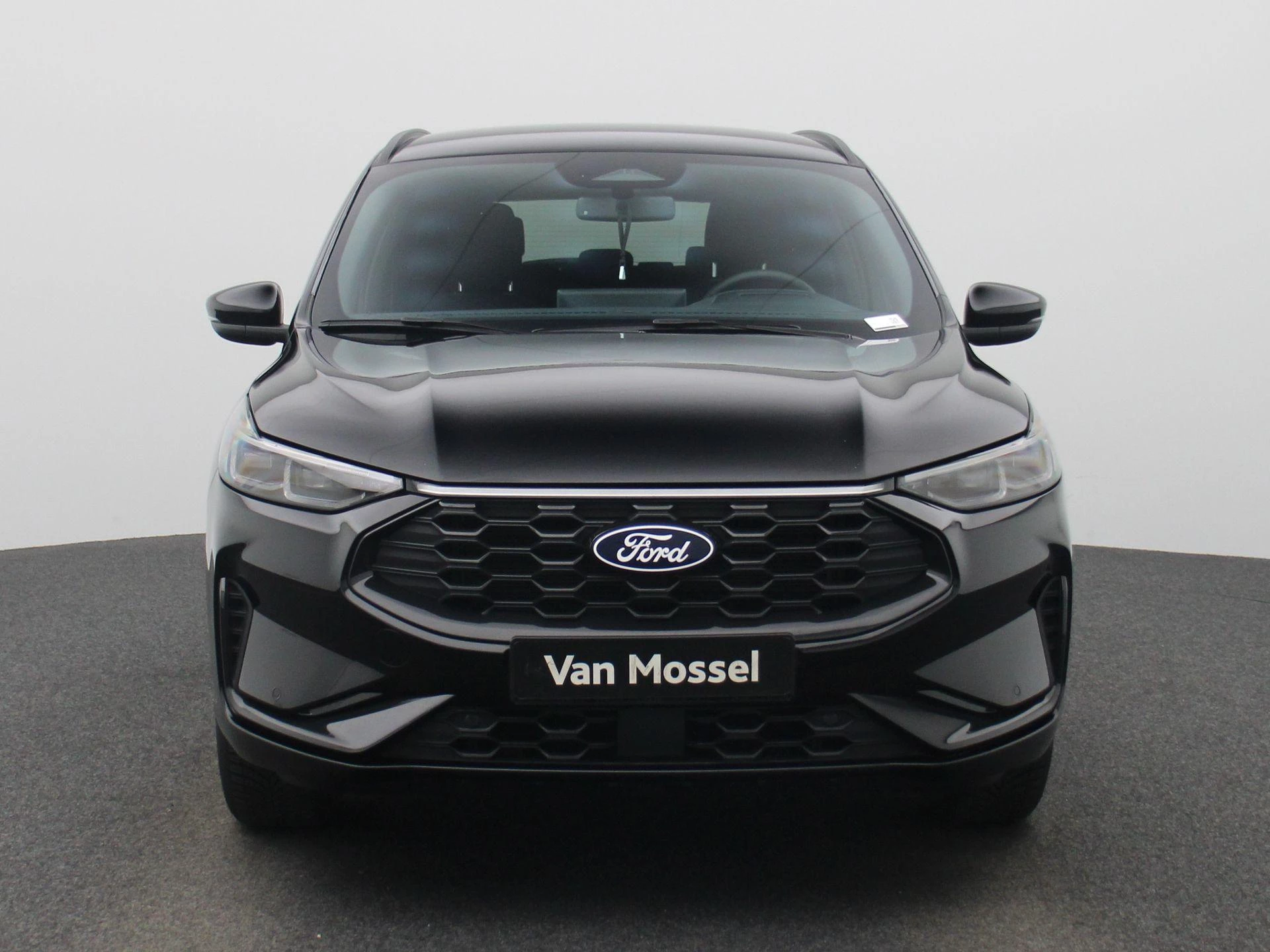 Ford Kuga met kenteken 09100 – autofoto 4