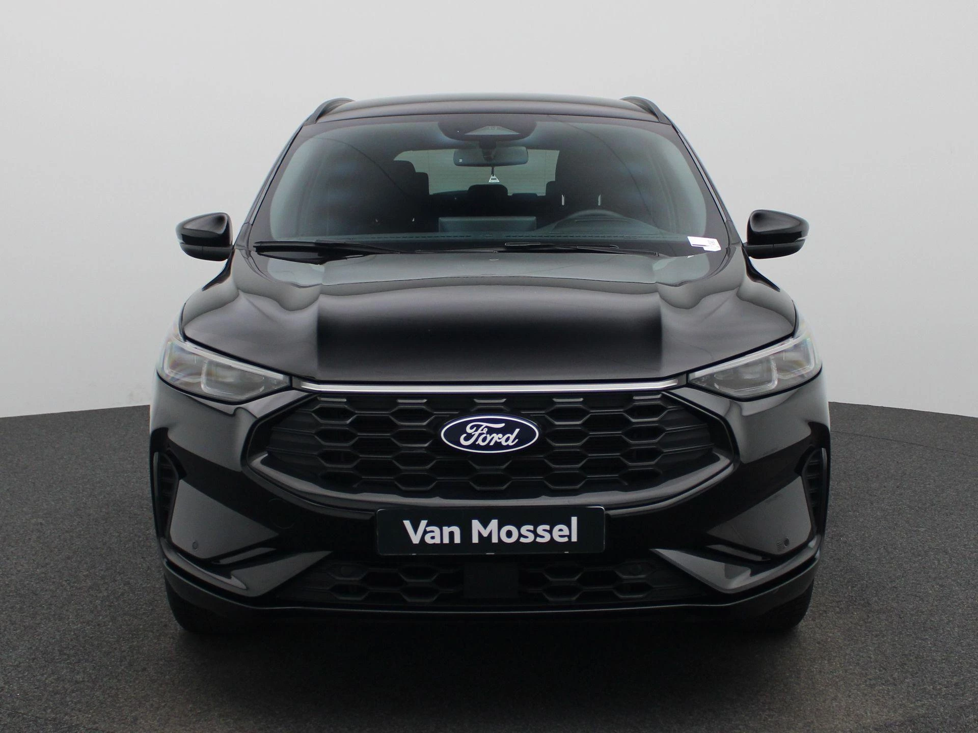 Ford Kuga met kenteken 09100 – autofoto 4
