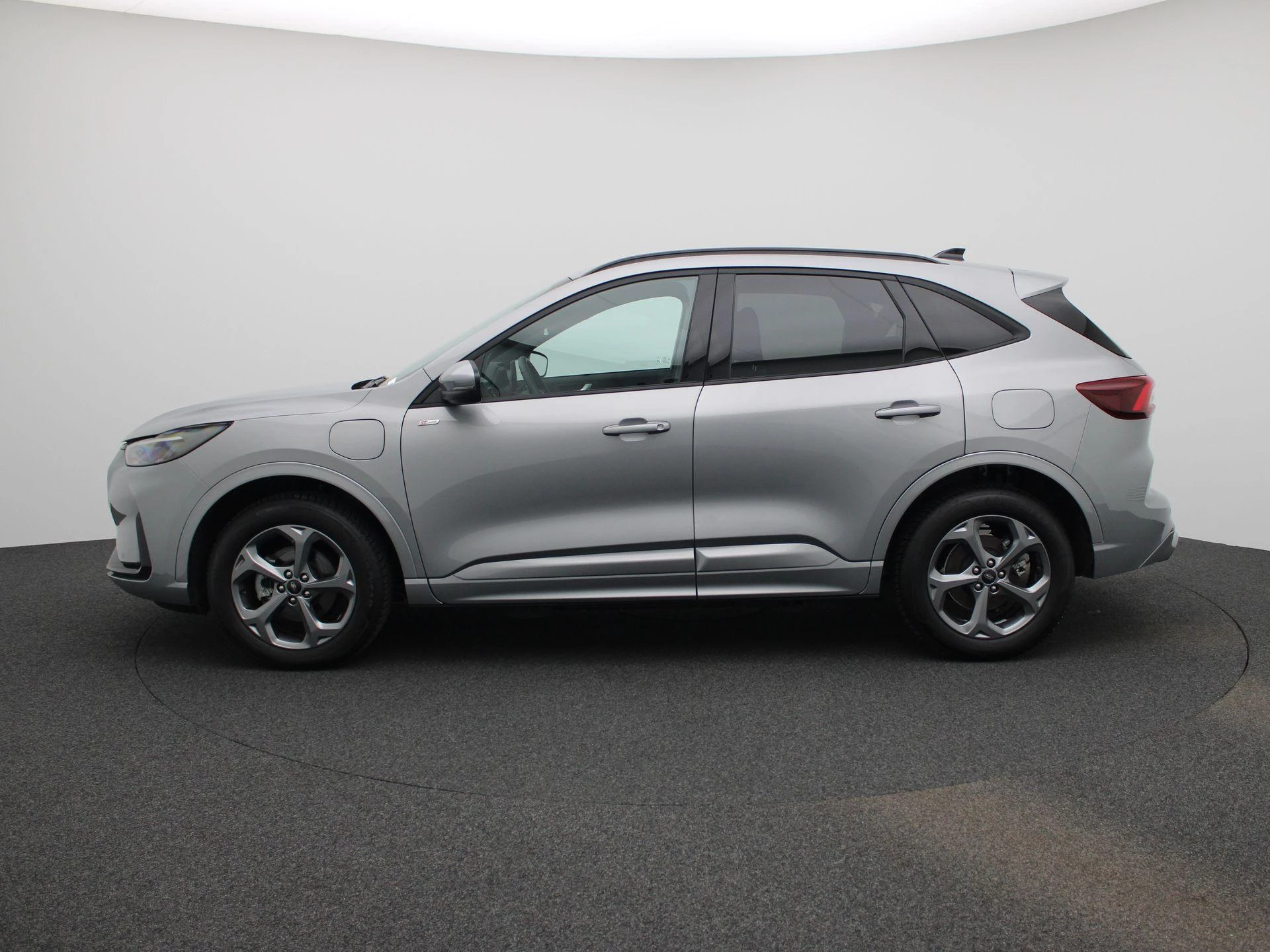 Ford Kuga met kenteken 09100 – autofoto 5
