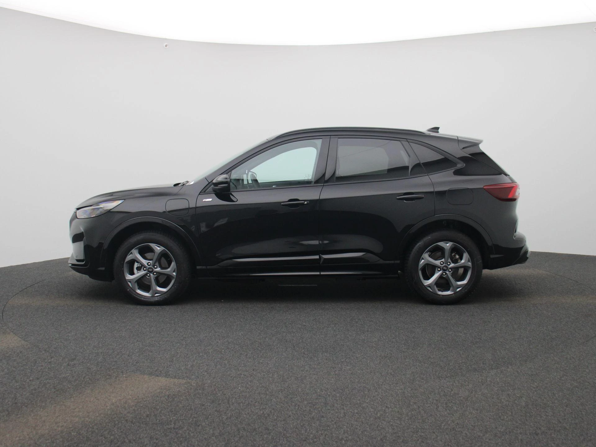 Ford Kuga met kenteken 09100 – autofoto 5