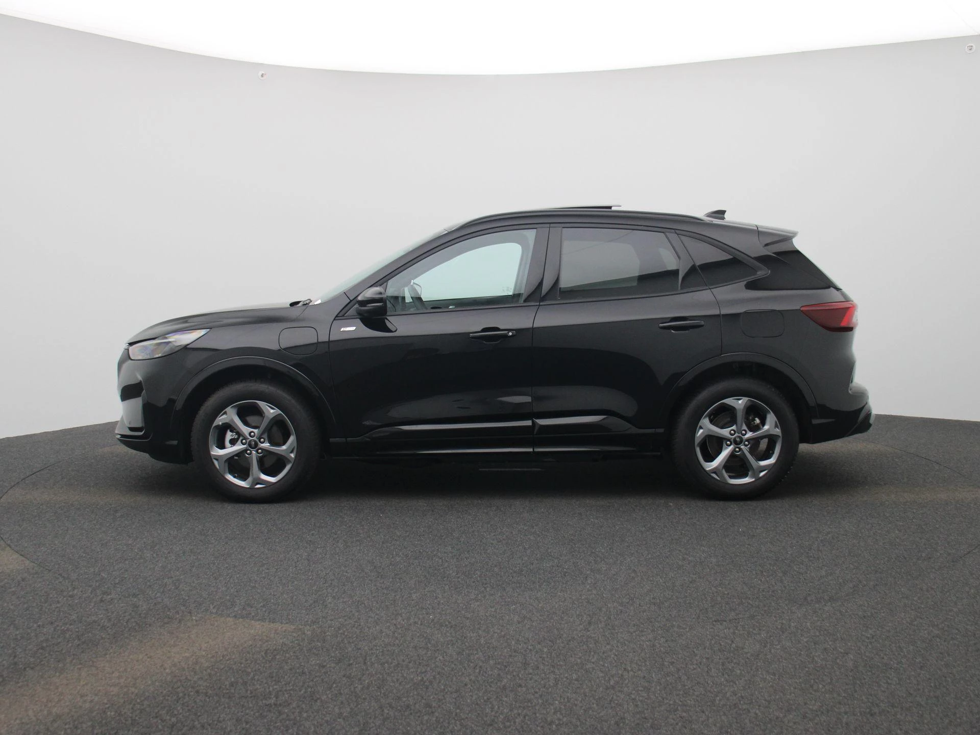 Ford Kuga met kenteken 09100 – autofoto 5