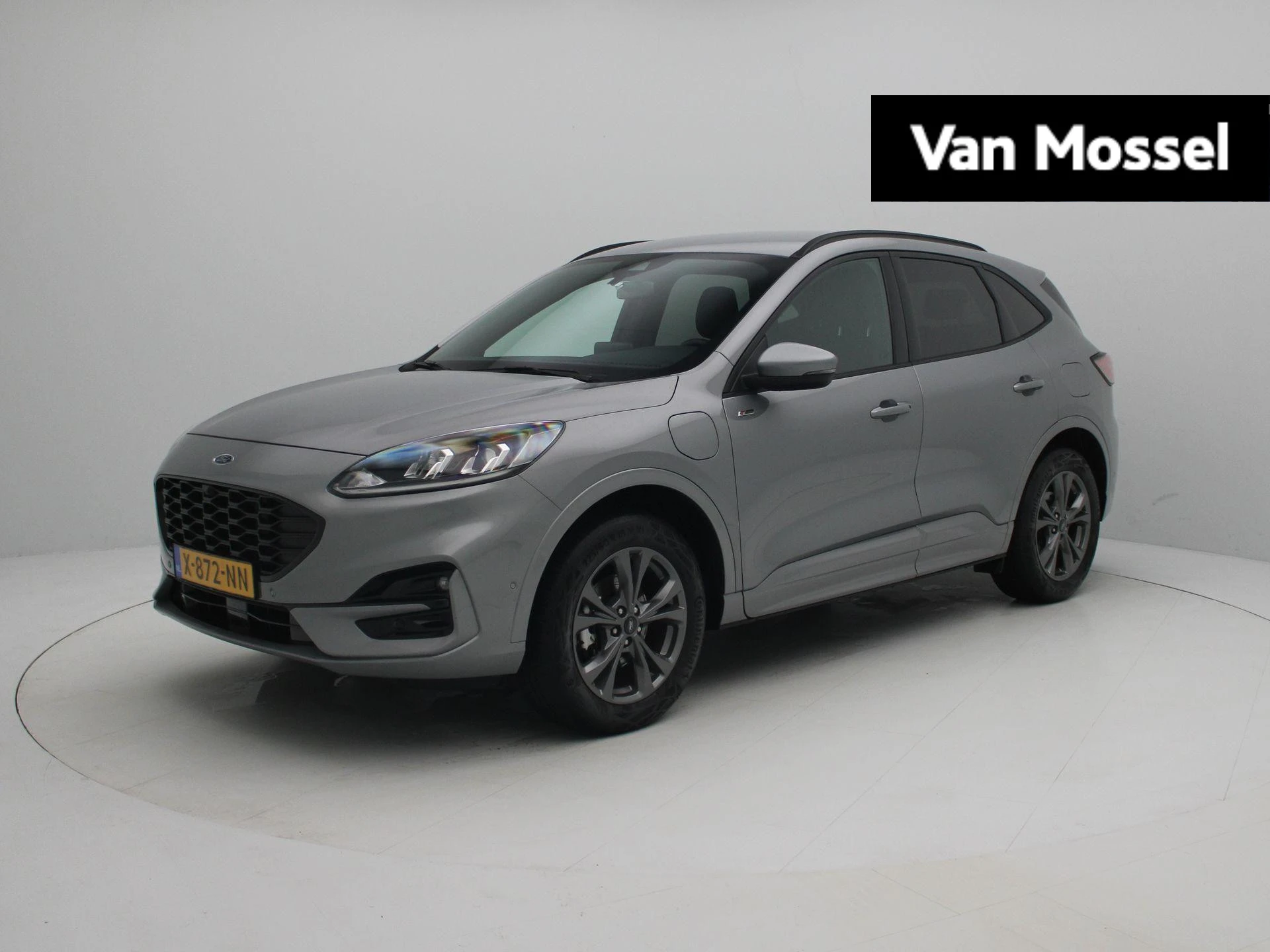 Ford Kuga met kenteken 10100 – autofoto 2